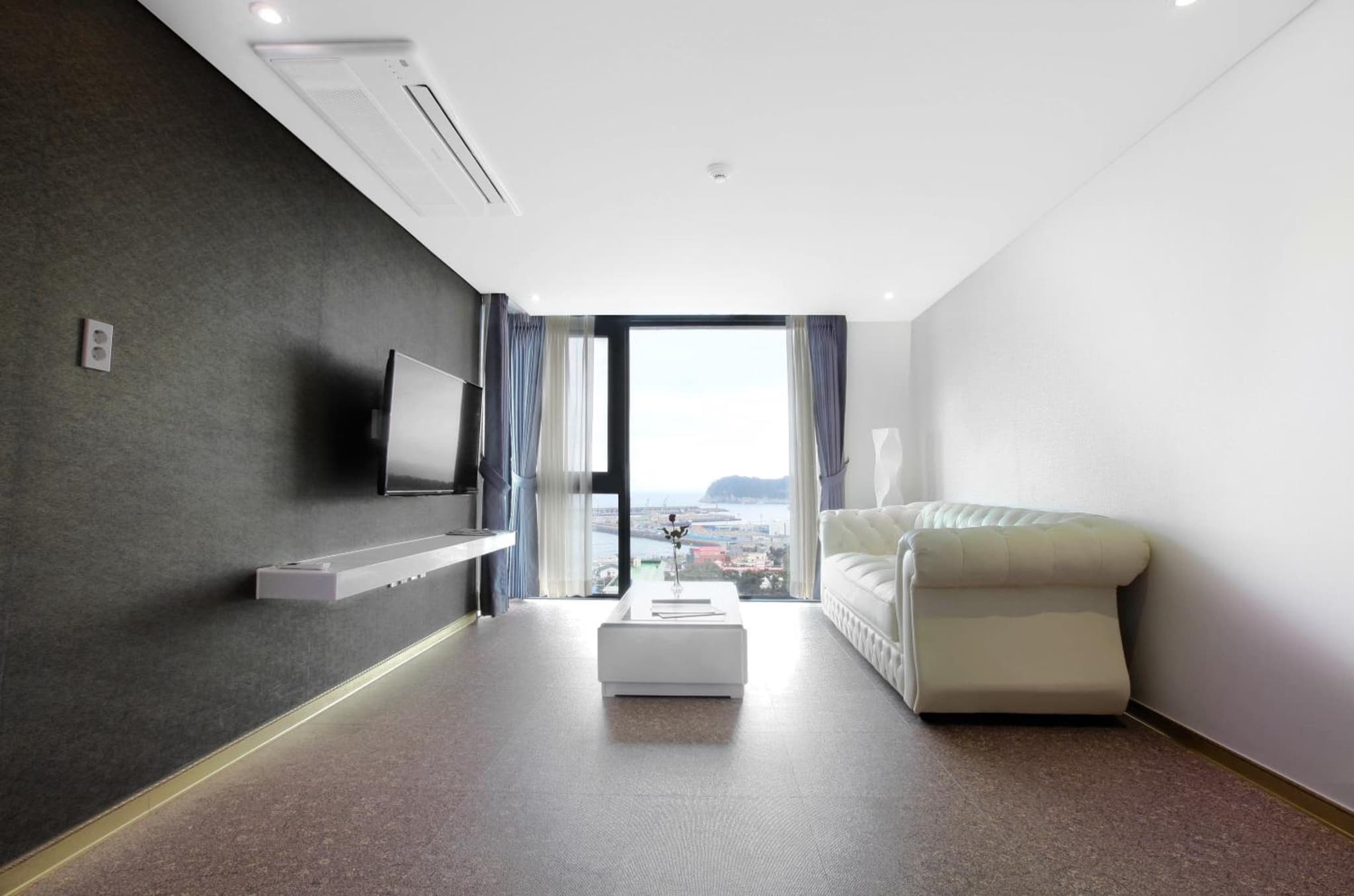 Eins Hotel photo 3