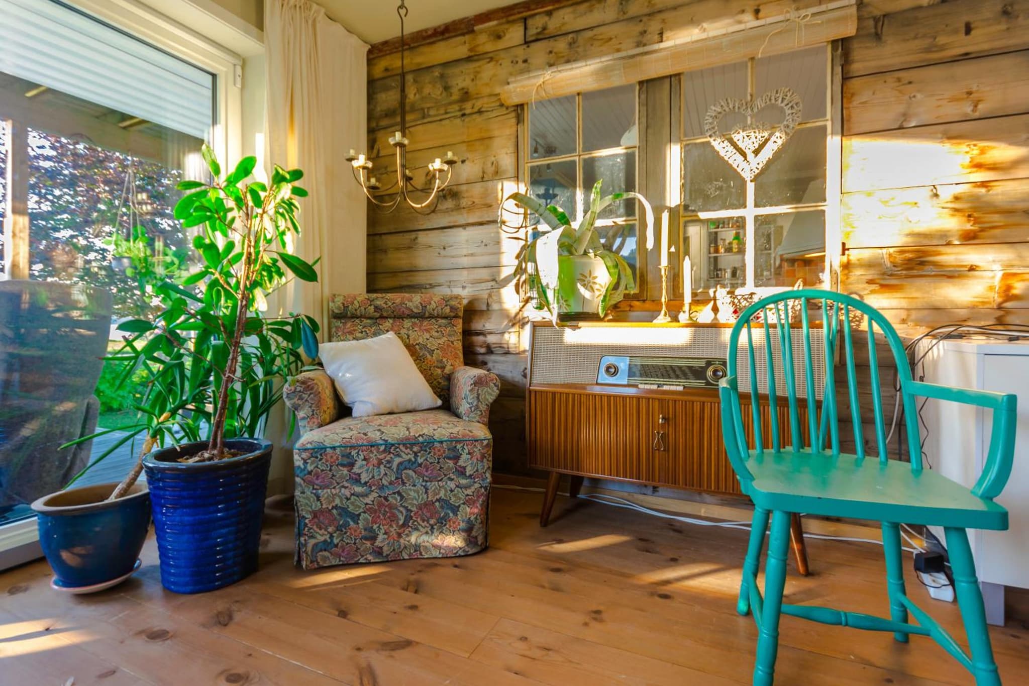 Strandheimen Guesthouse photo 8