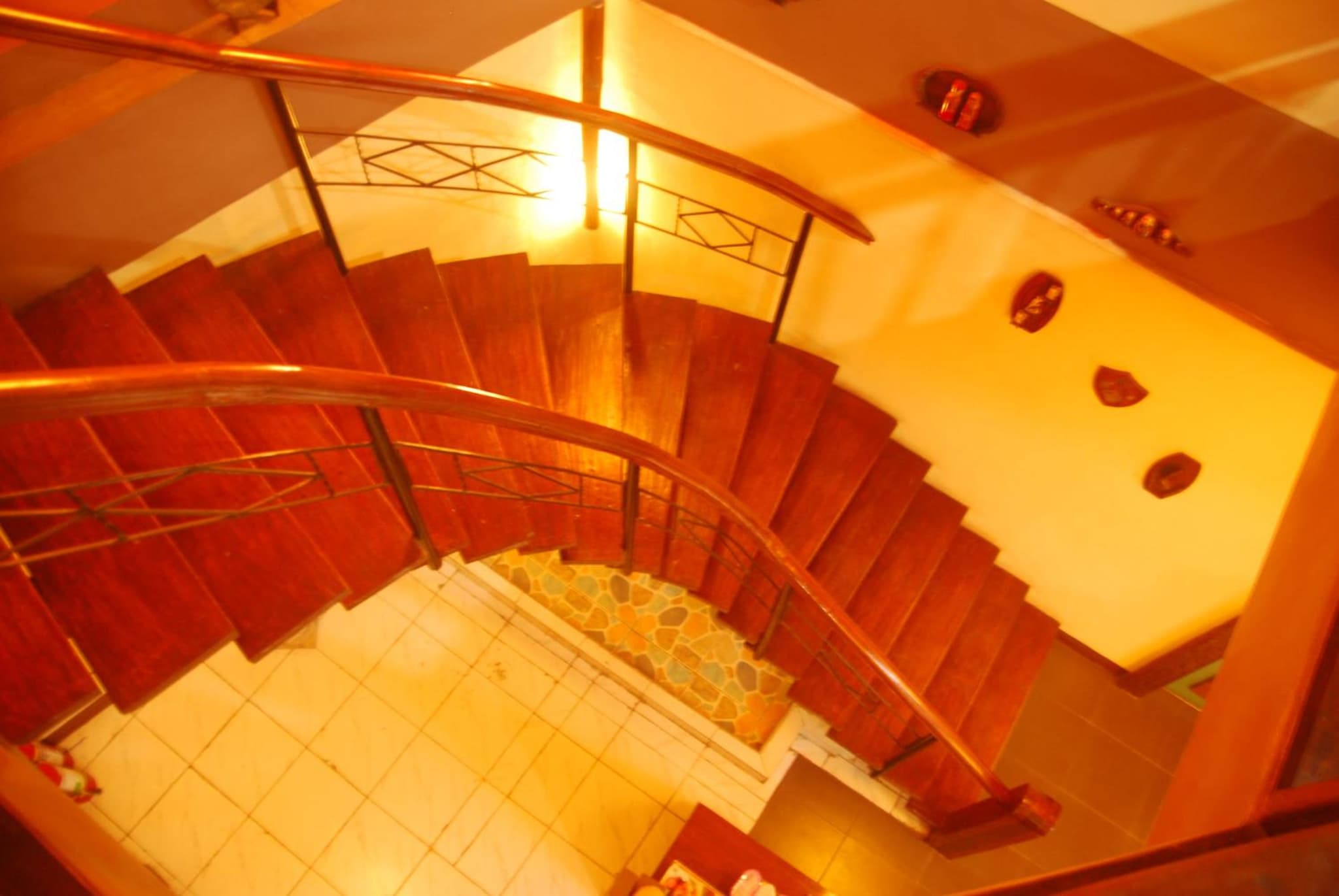 Centro Mactan Suites photo 8