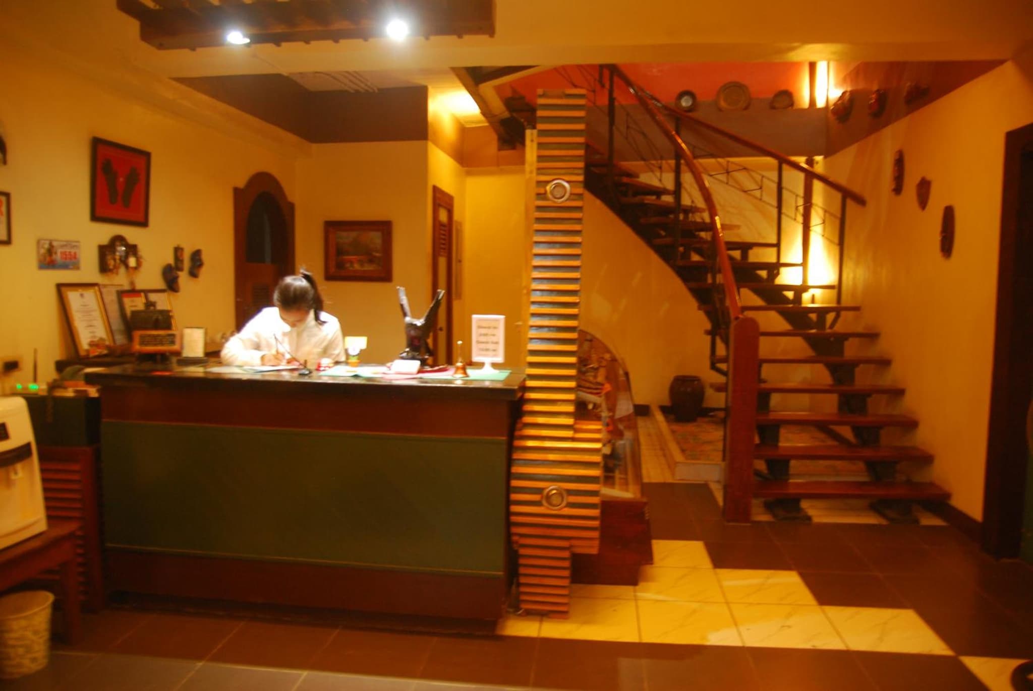 Centro Mactan Suites photo 9