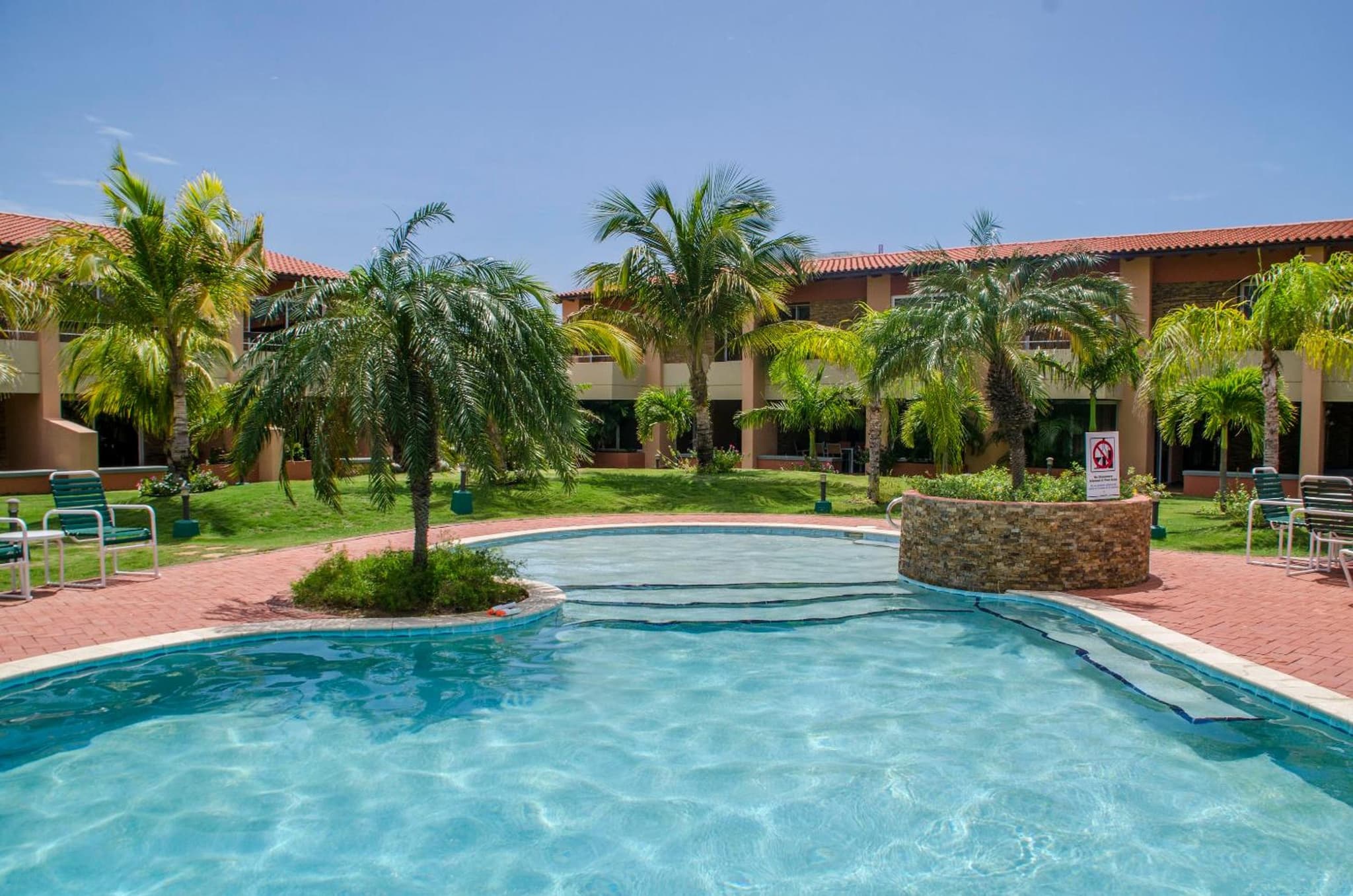 Family-Flexication-Friendly Villa, few steps from Eagle Beach photo 2