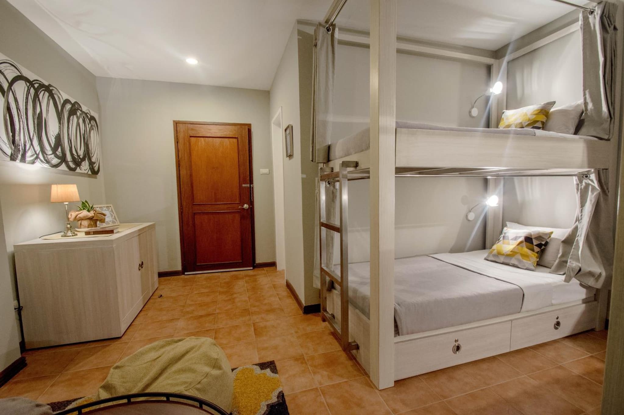 Almont City Hotel photo 6