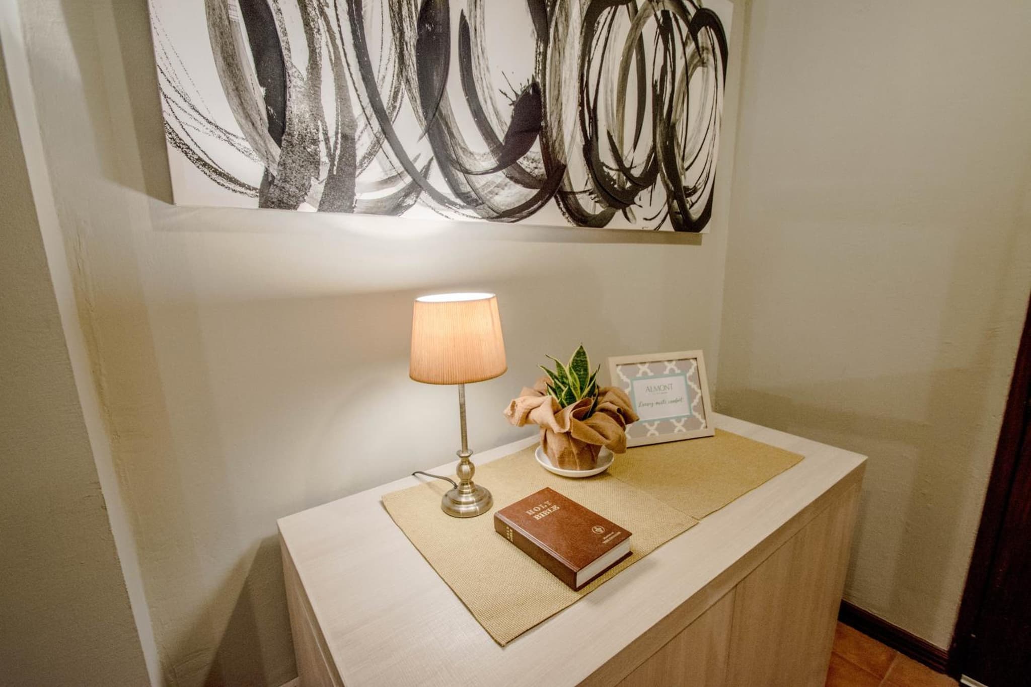 Almont City Hotel photo 8