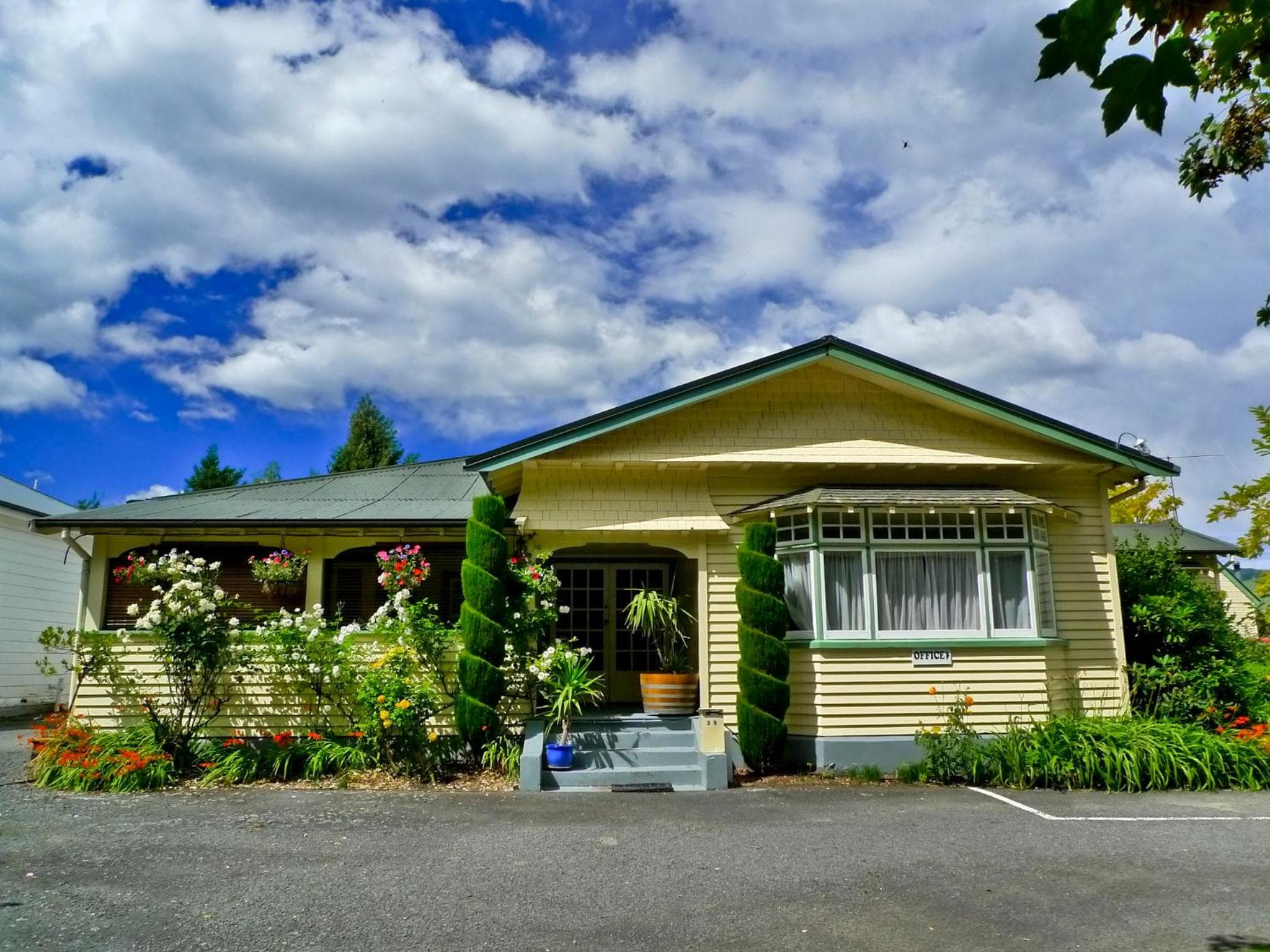 Glenalvon Lodge Motel photo 2