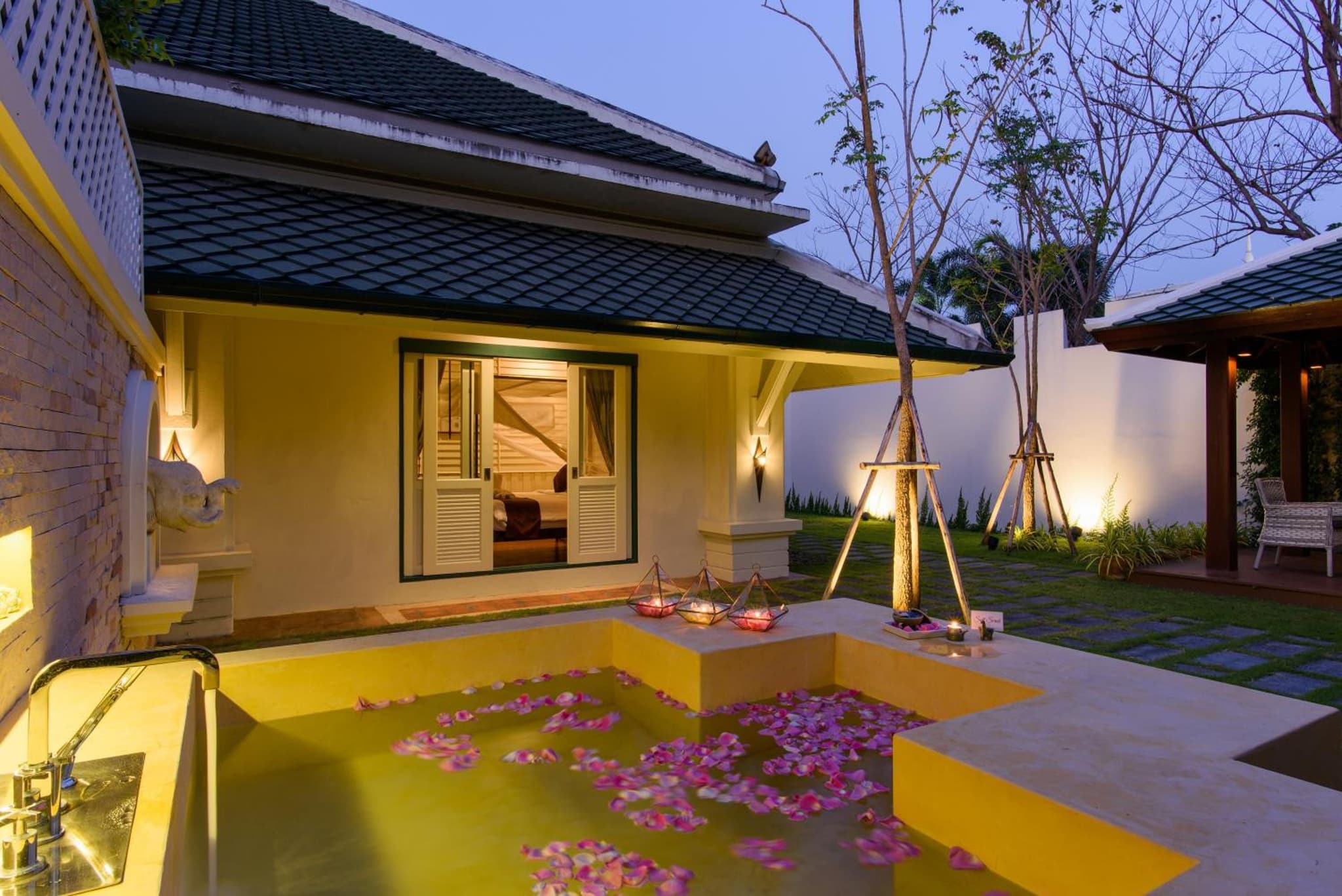 Kalanan Riverside Resort photo 6