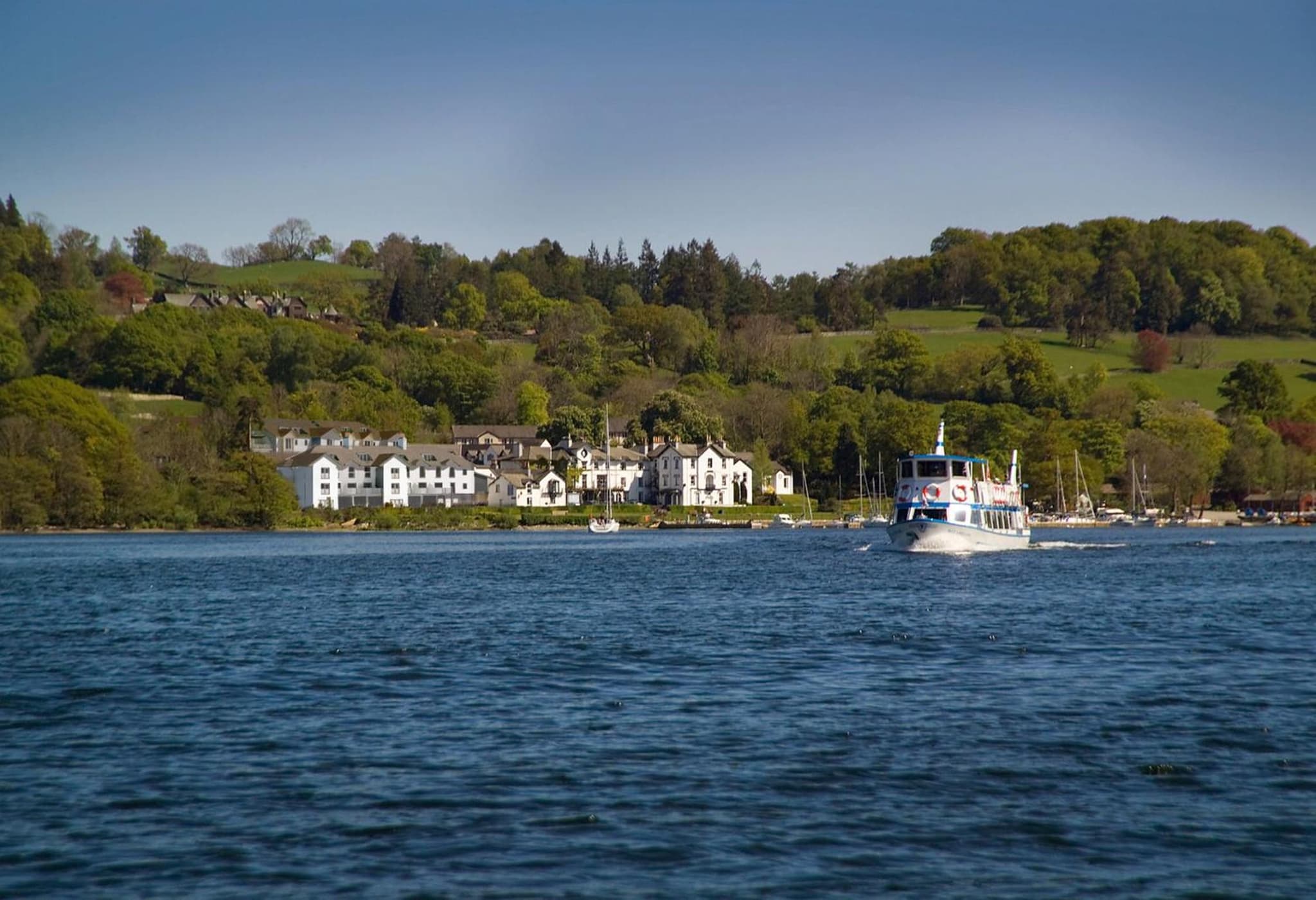 Low Wood Bay photo 7