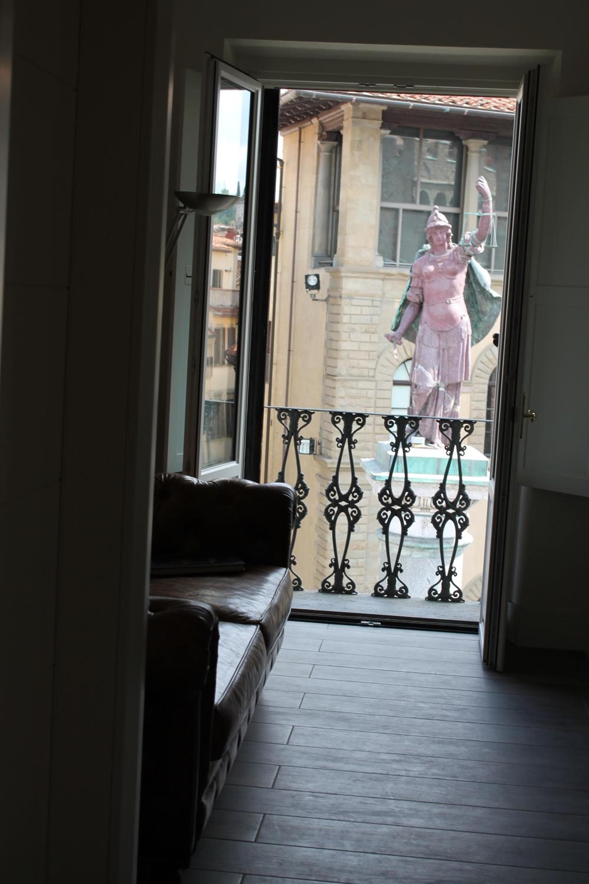 Tornabuoni View photo 4