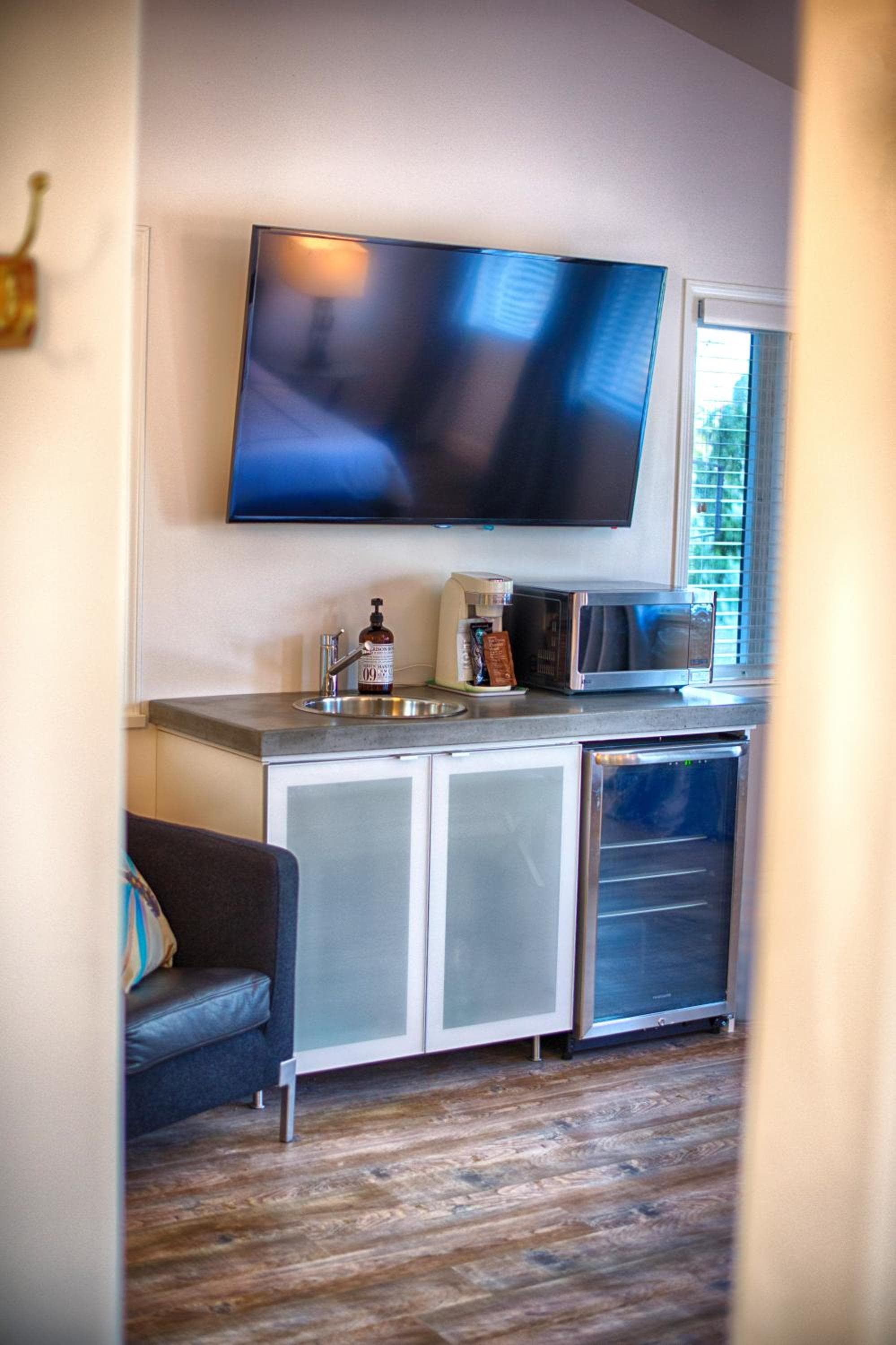 The Francis Boutique Inn photo 3