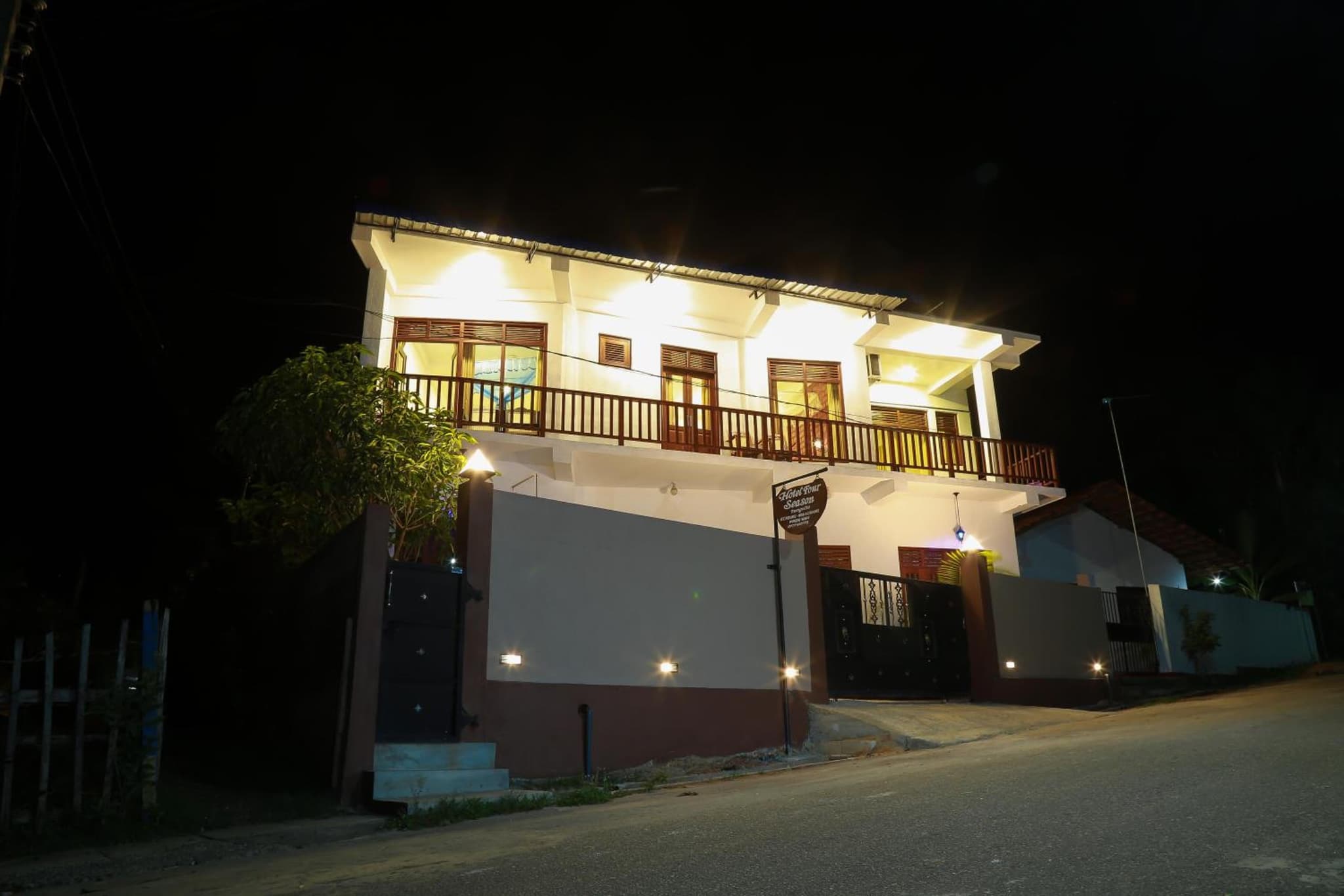 Four season Guest house photo 7