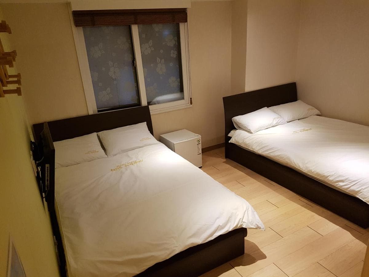 Moon Sun Guesthouse photo 7