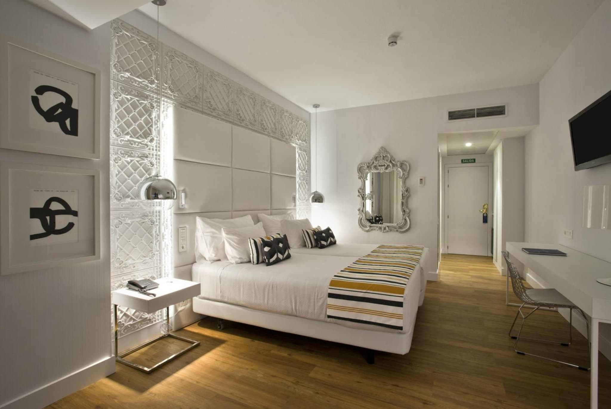 Hotel Tres Reyes Pamplona photo 7