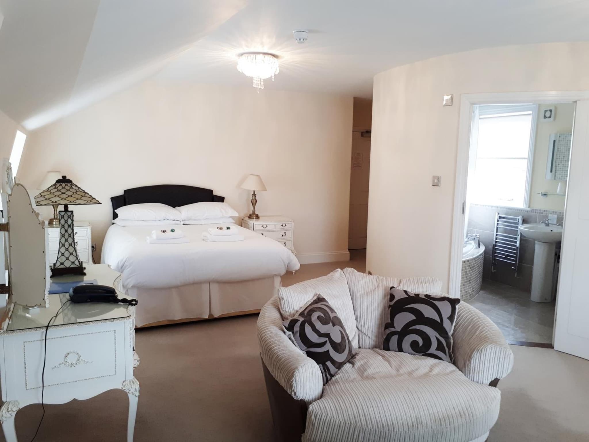 Anglesey Hotel photo 5