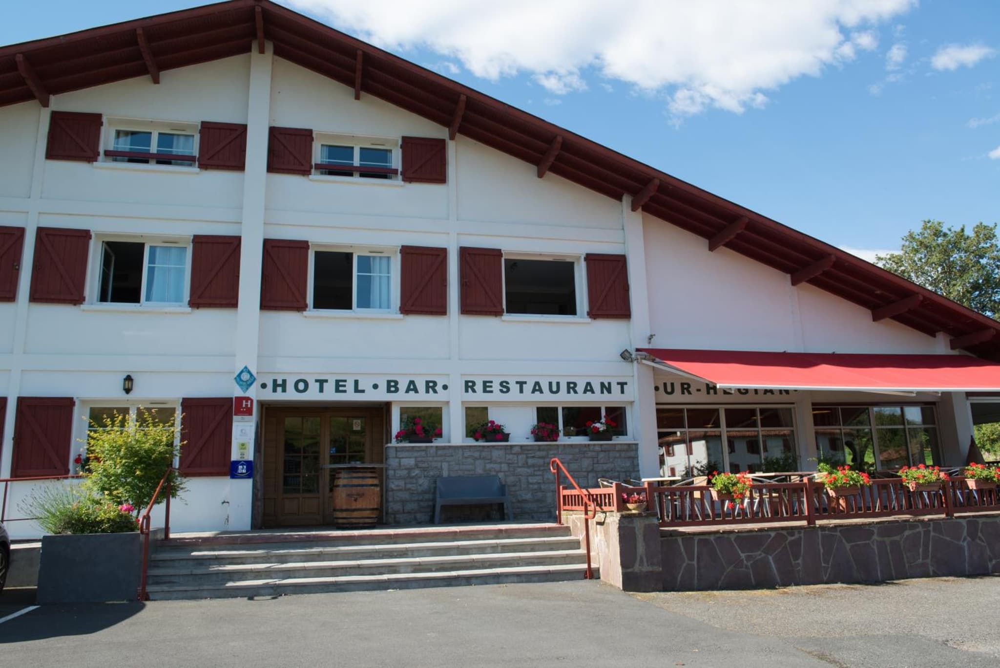 Logis Hotel Ur-Hegian photo 7