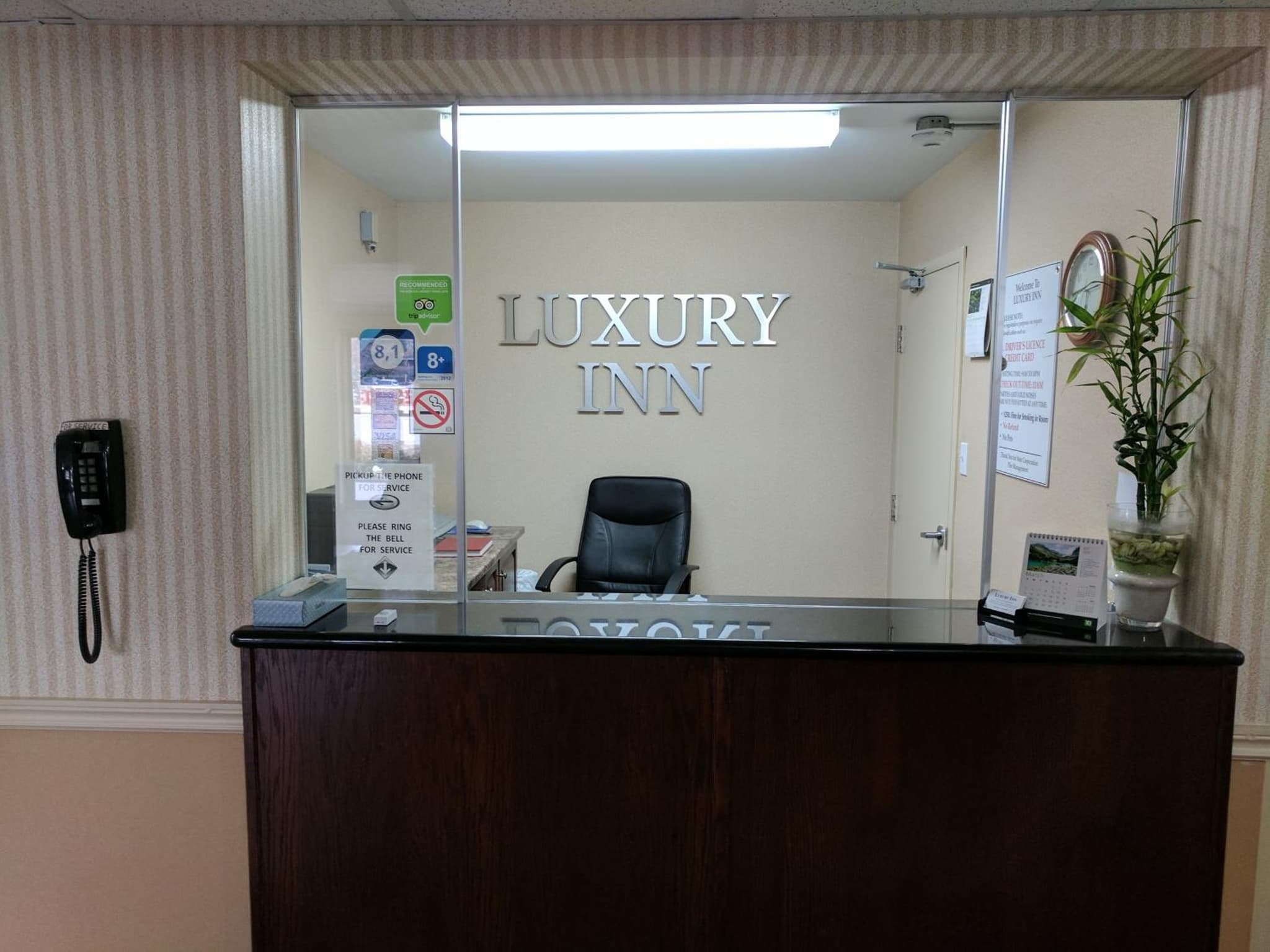 Luxury Inn photo 2