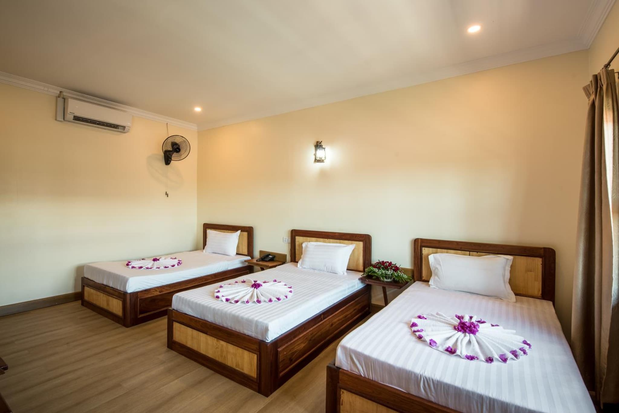 Seng Hout Hotel photo 3