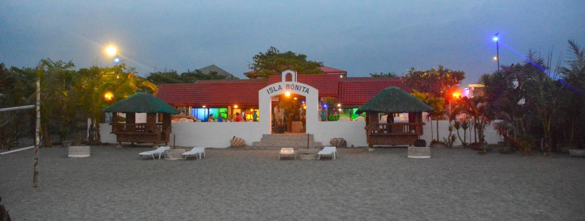 Isla Bonita Beach Resort photo 9