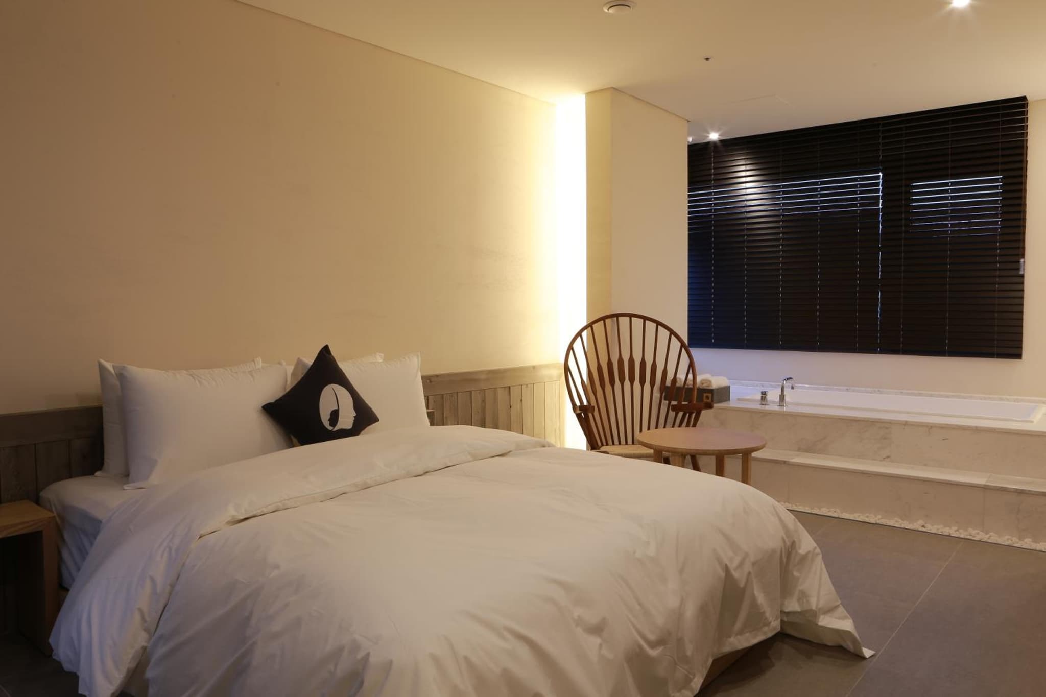 Hotel The Designers Seoul Station photo 8