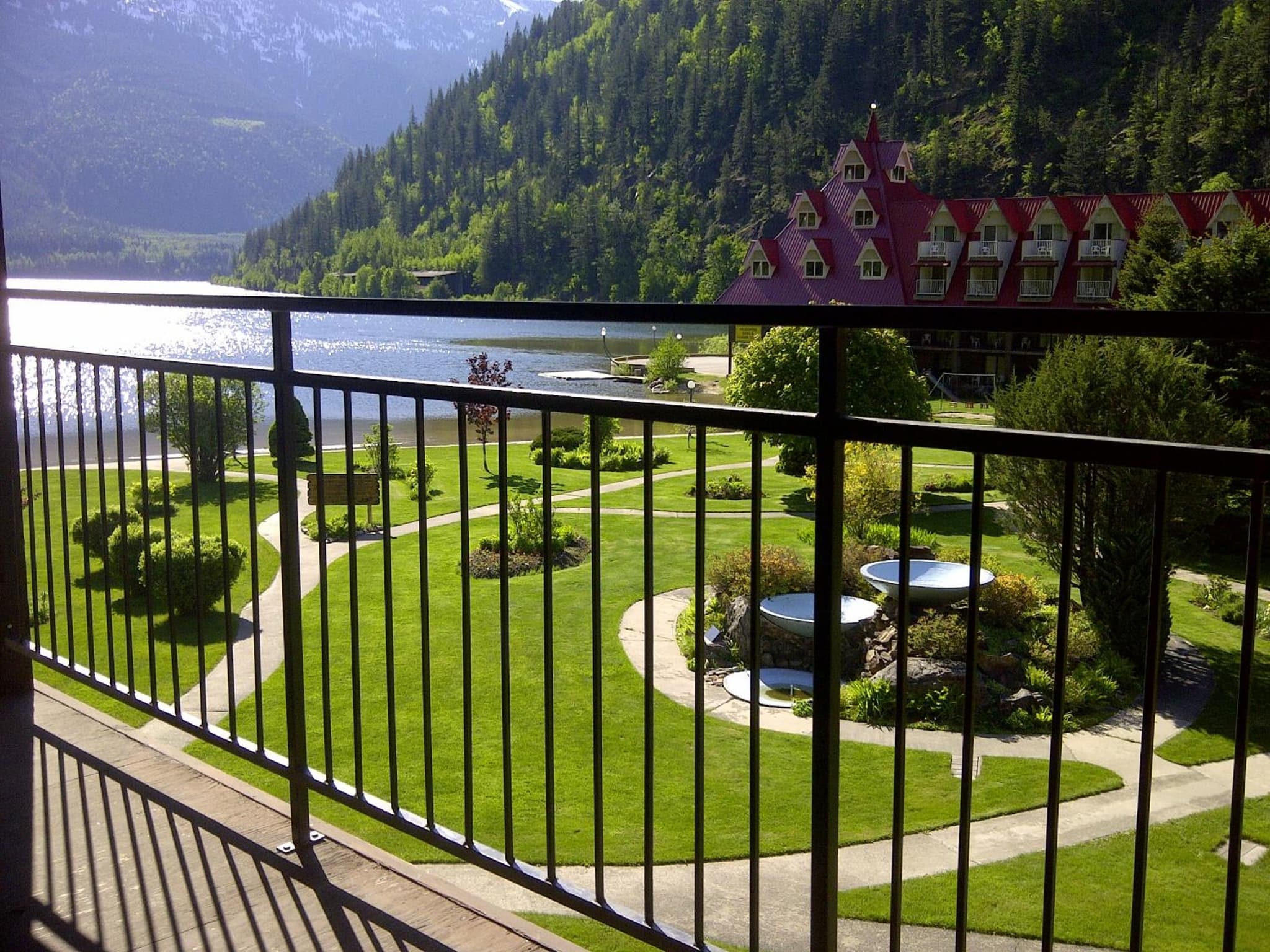 Three Valley Lake Chateau photo 4
