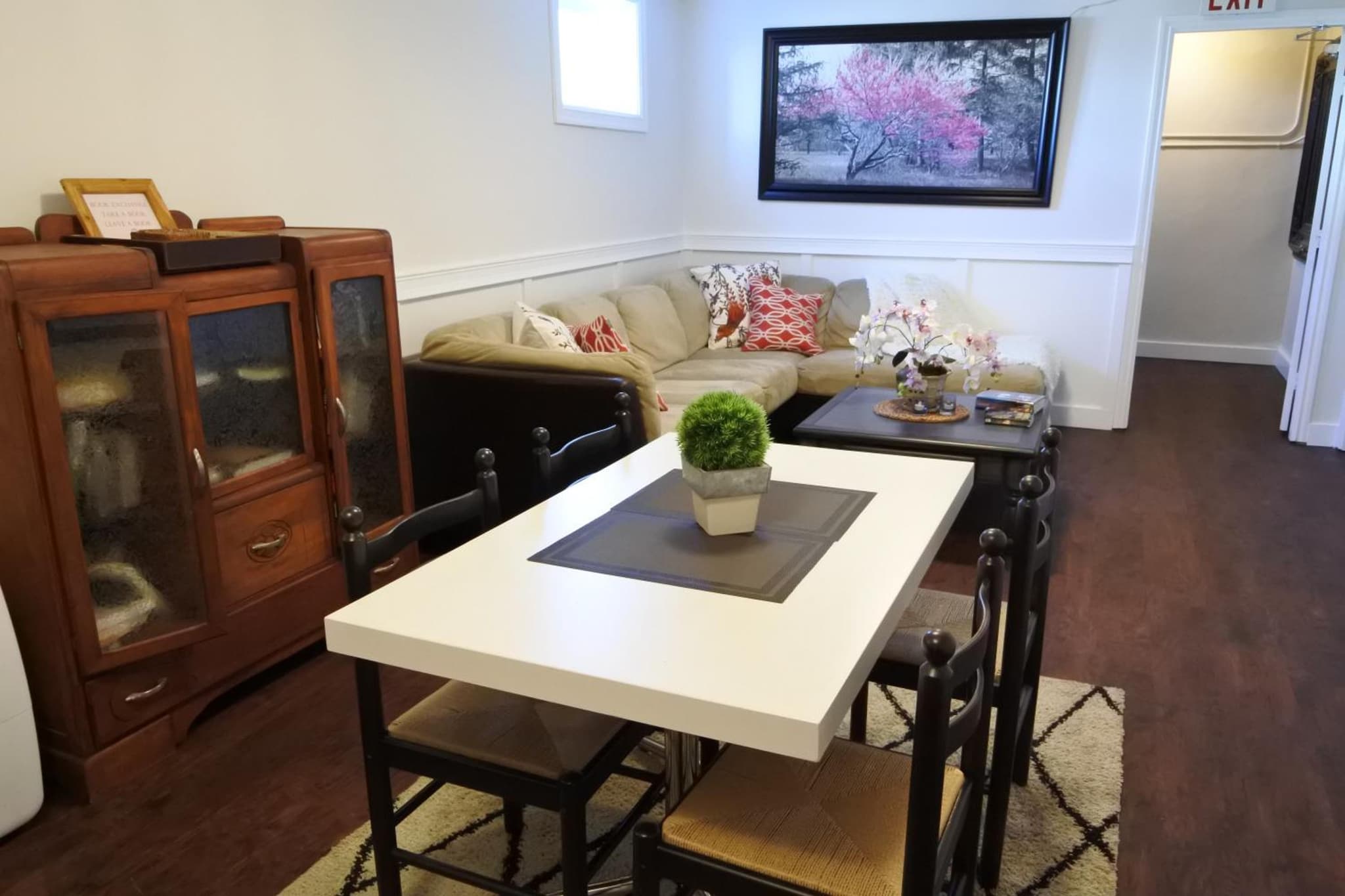 Black Rooster Guesthouse photo 3