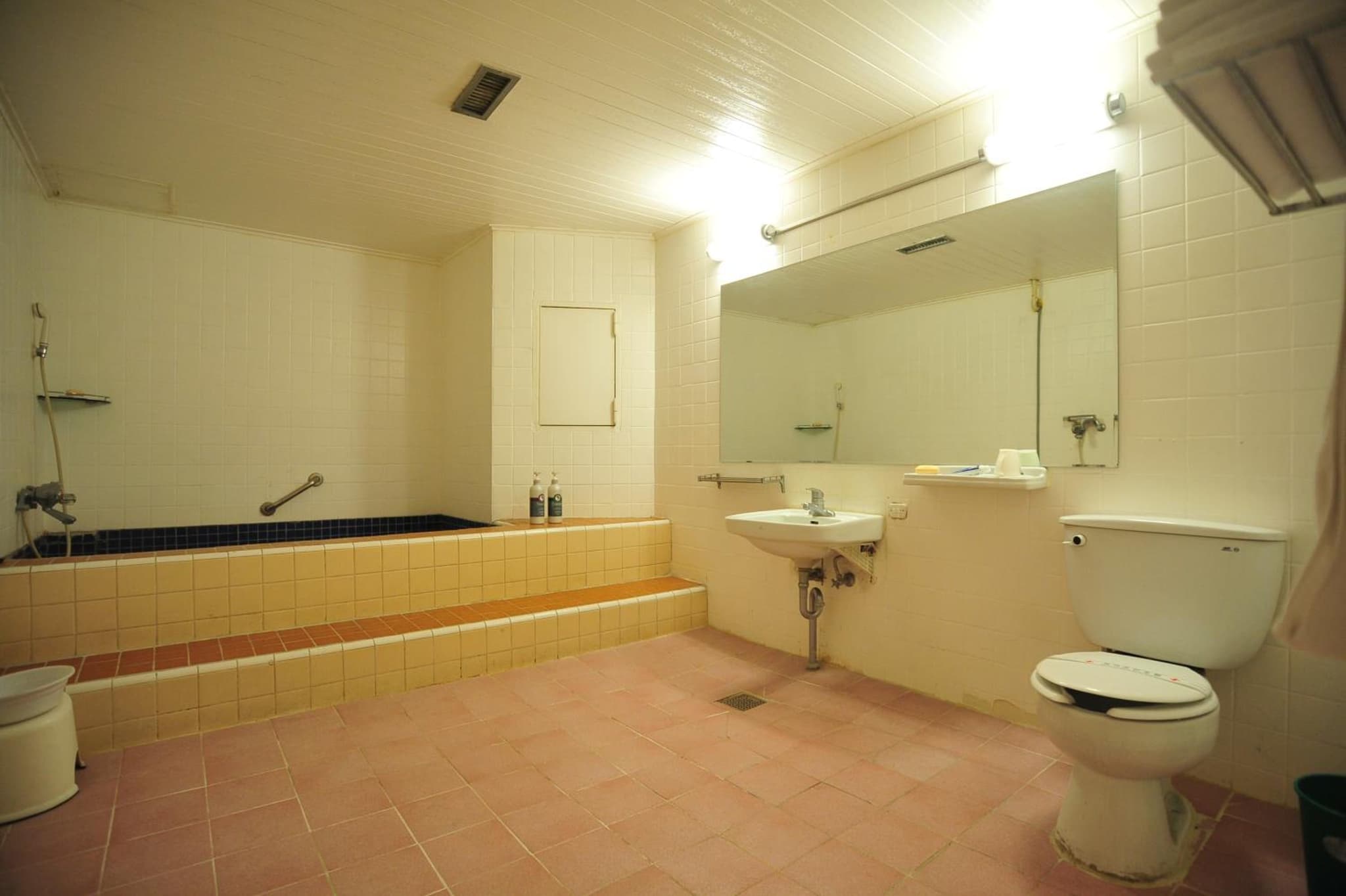 Kyungha Spa Hotel photo 4