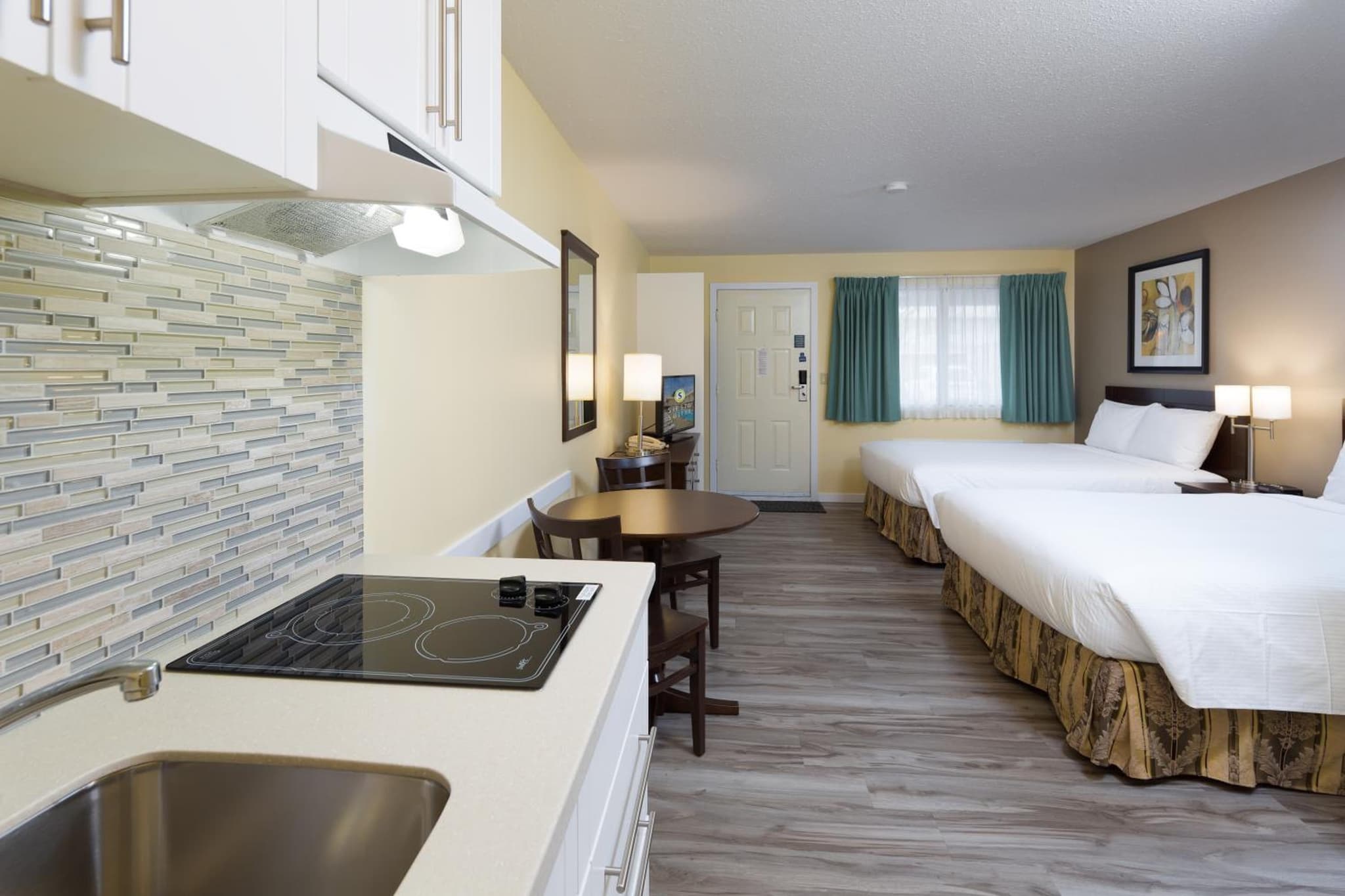 Siesta Suites photo 8