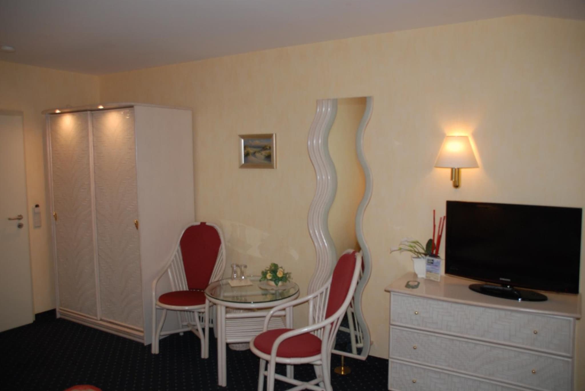 Hotel-Marks-Garni photo 9