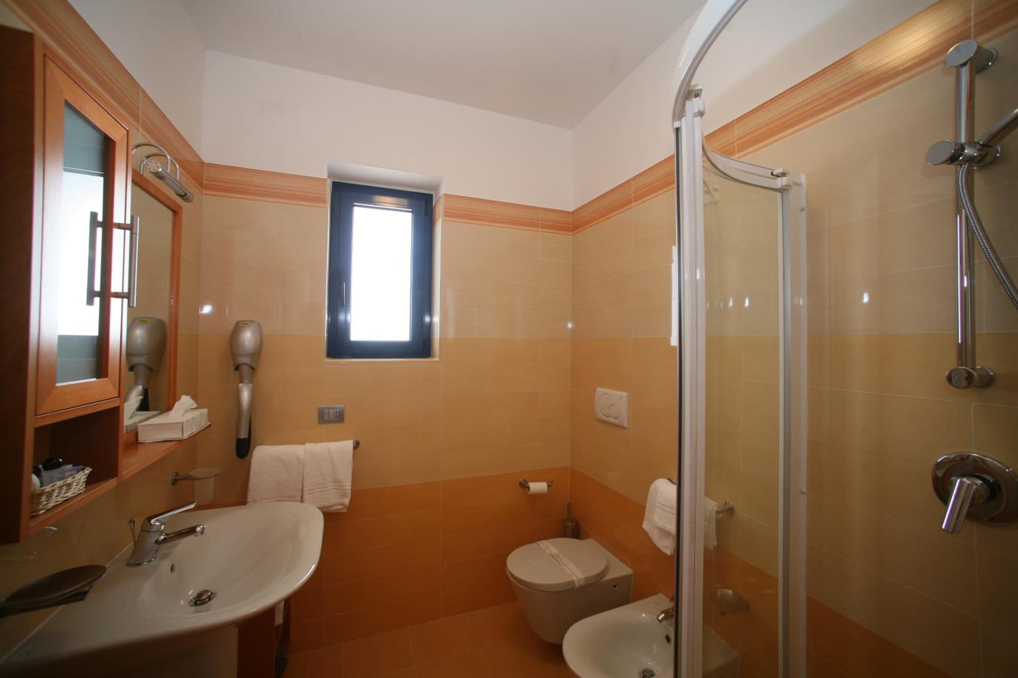 Hotel Yria photo 6