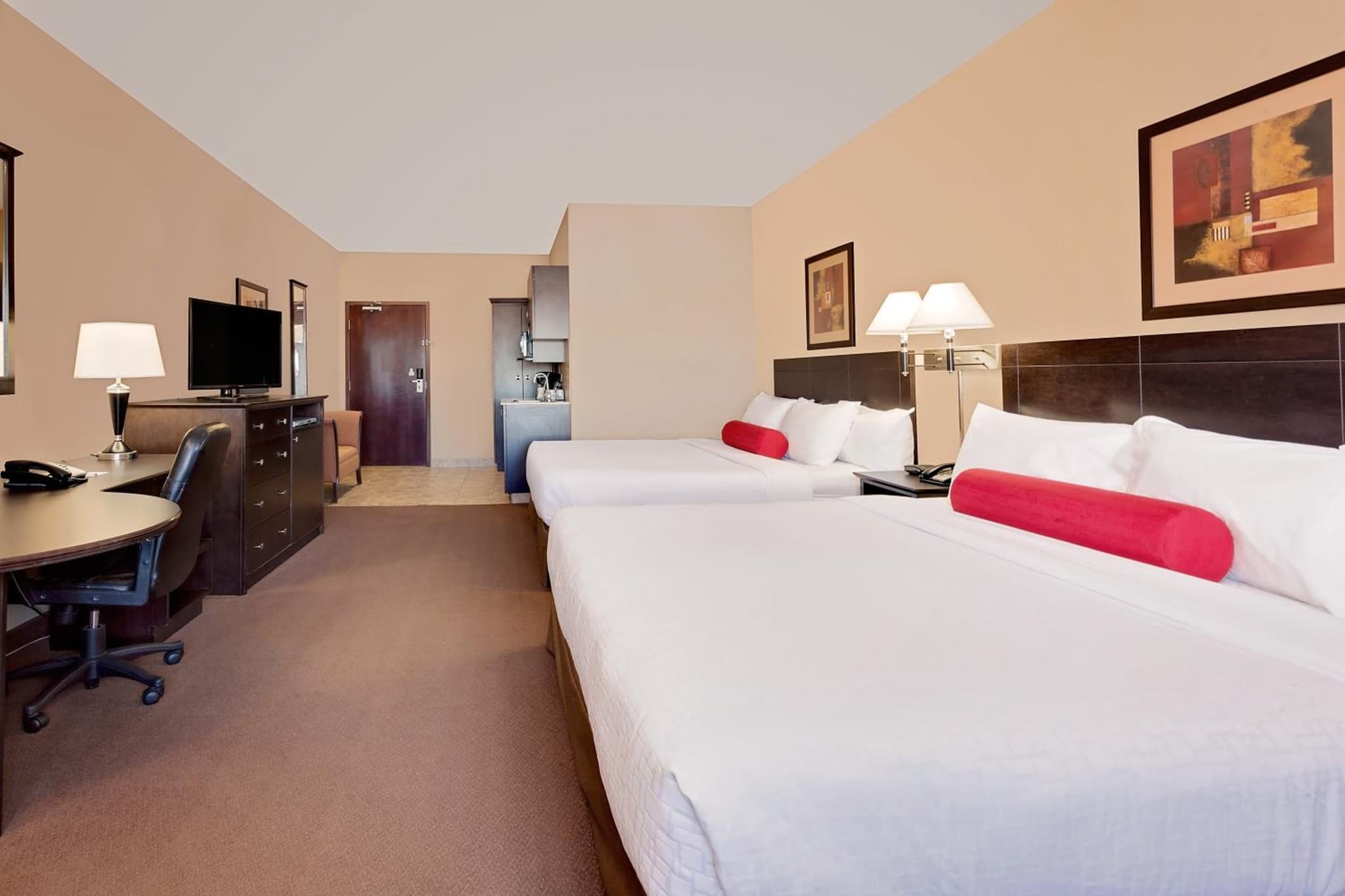Ramada by Wyndham Stettler photo 5
