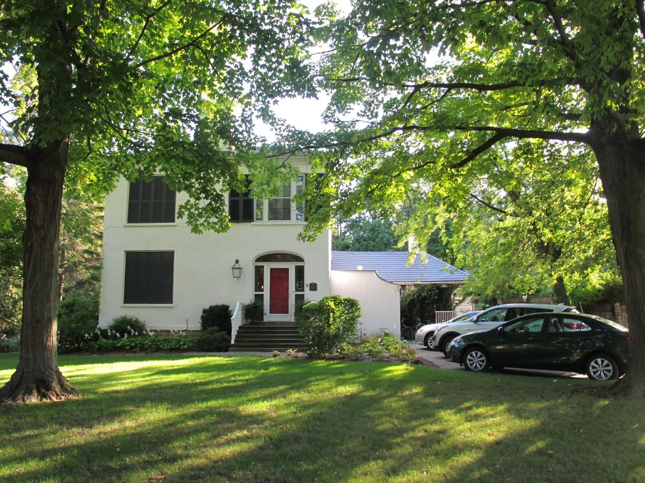 Historic Lyons House photo 9