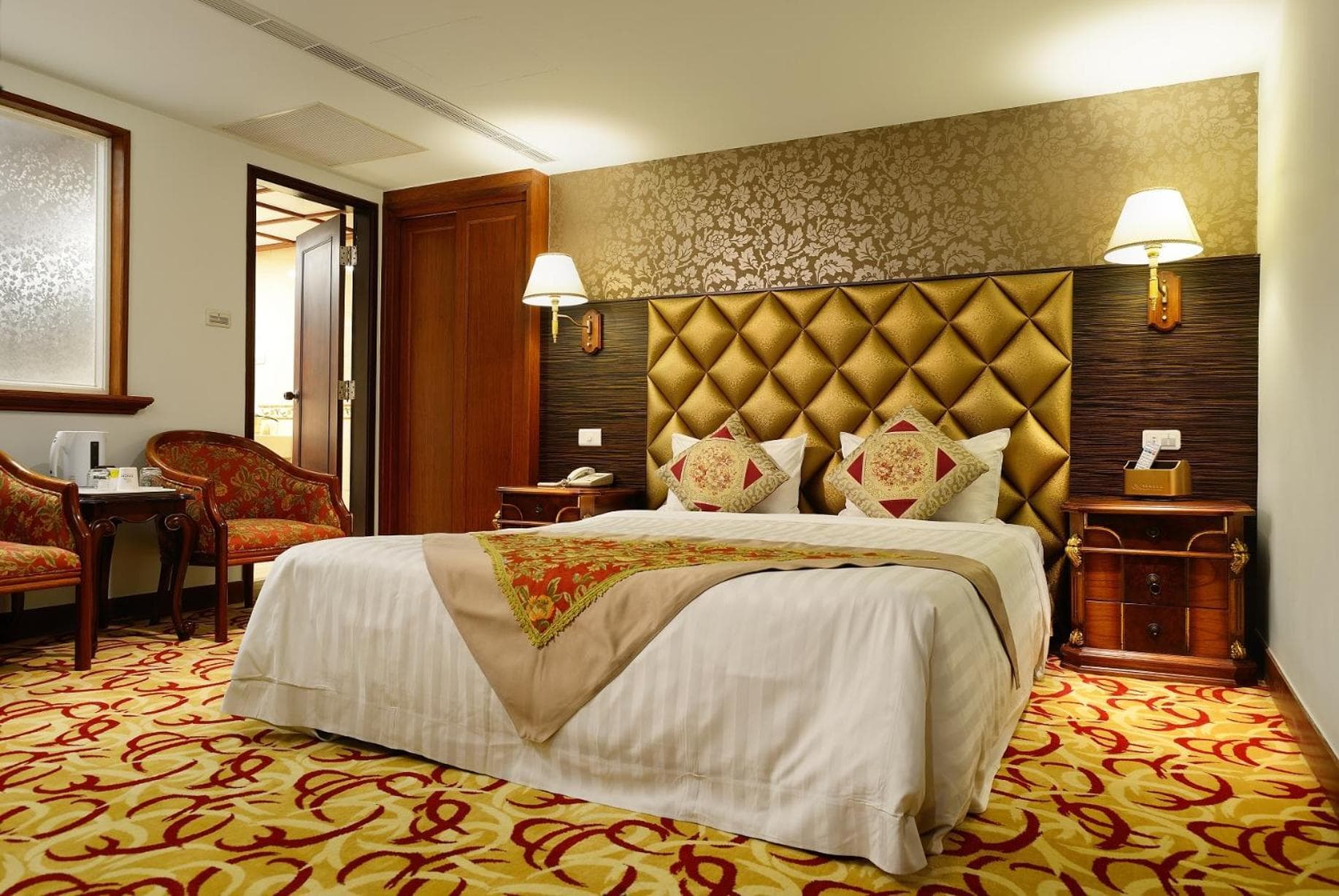 hotel room