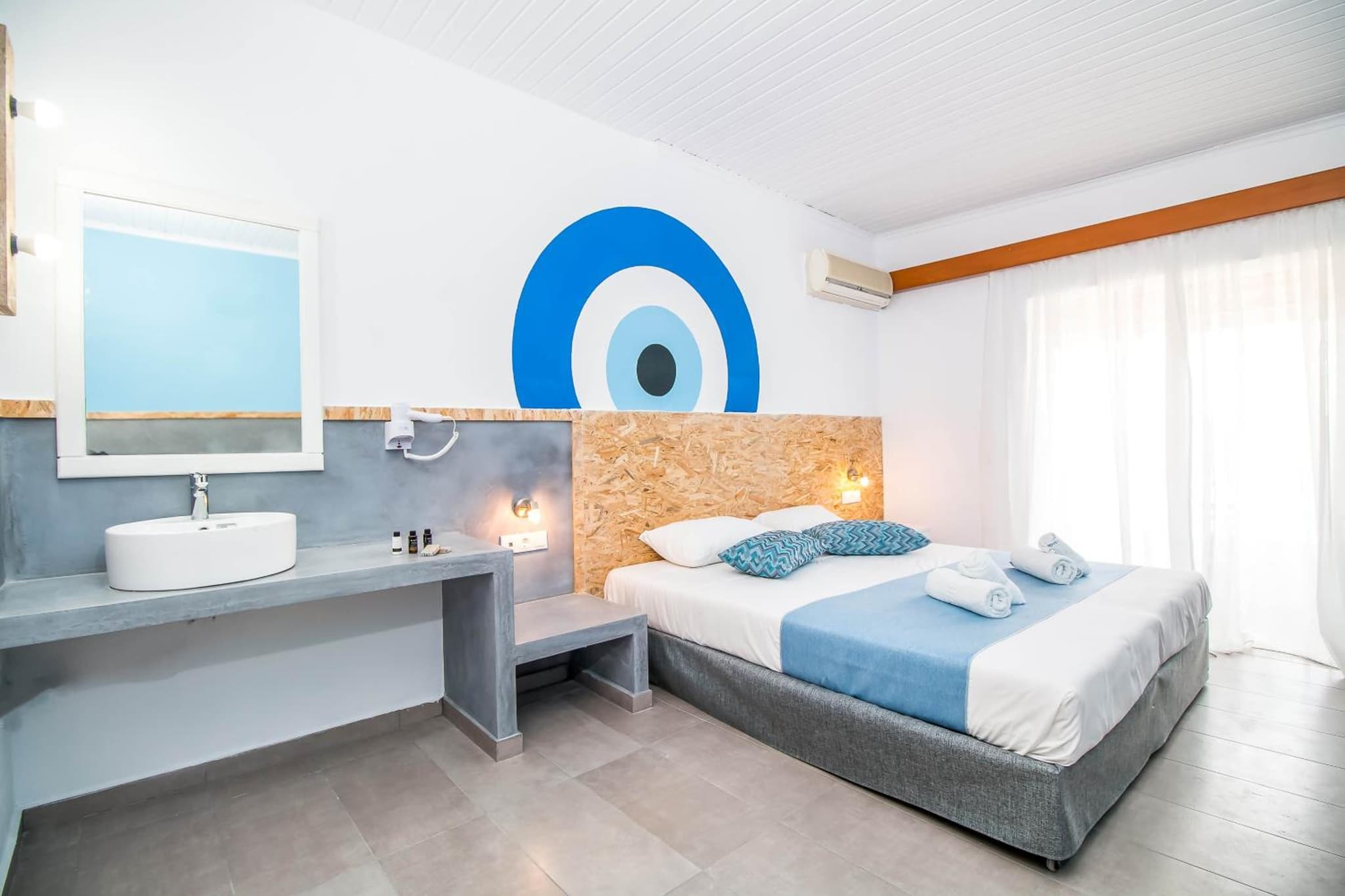 Tinas Plus Hotel photo 9