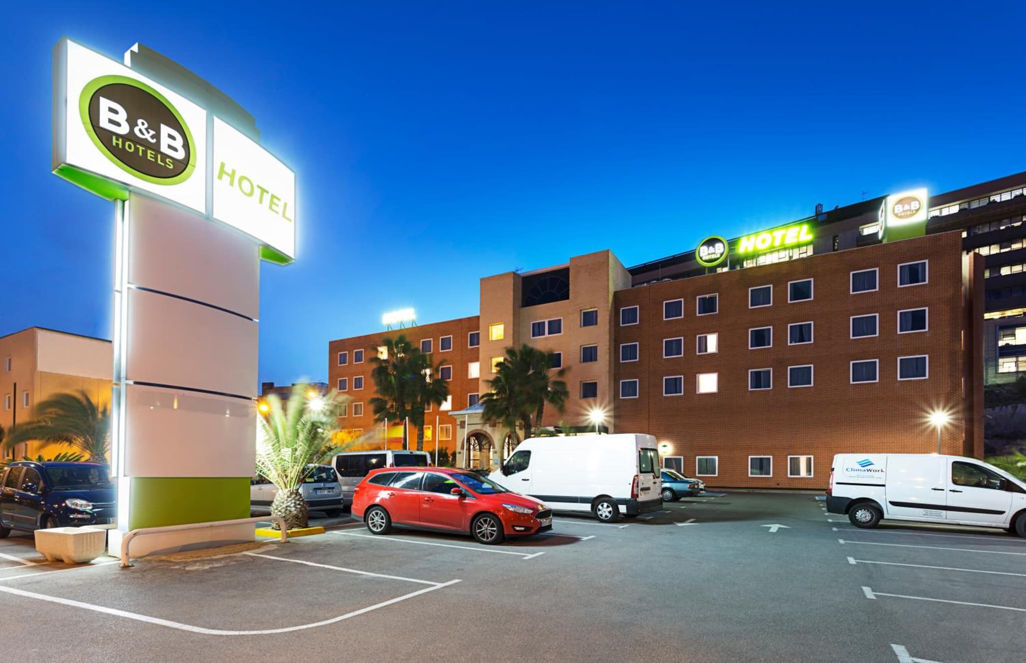B&B HOTEL Alicante photo 4