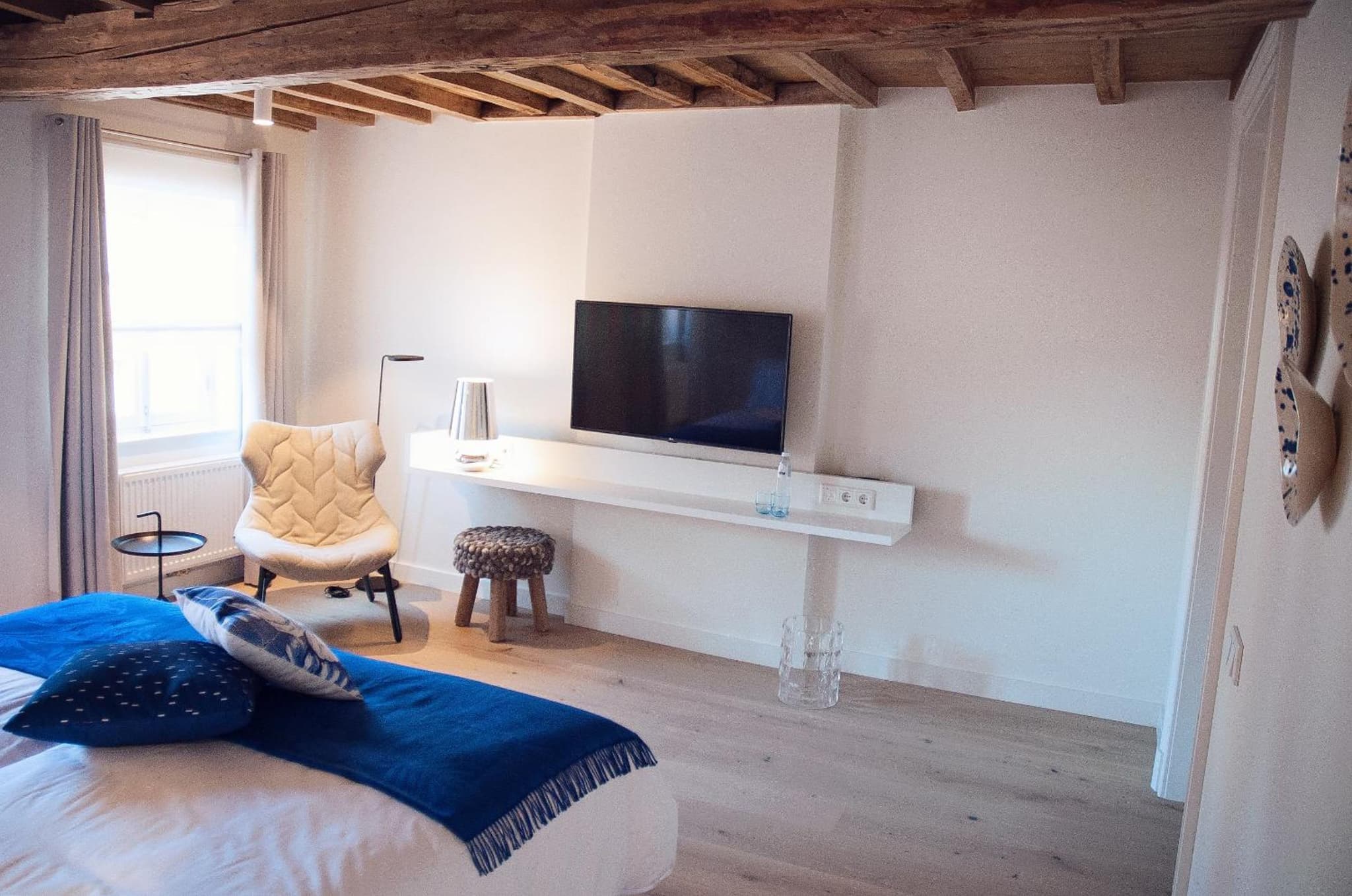 Maison Village photo 2