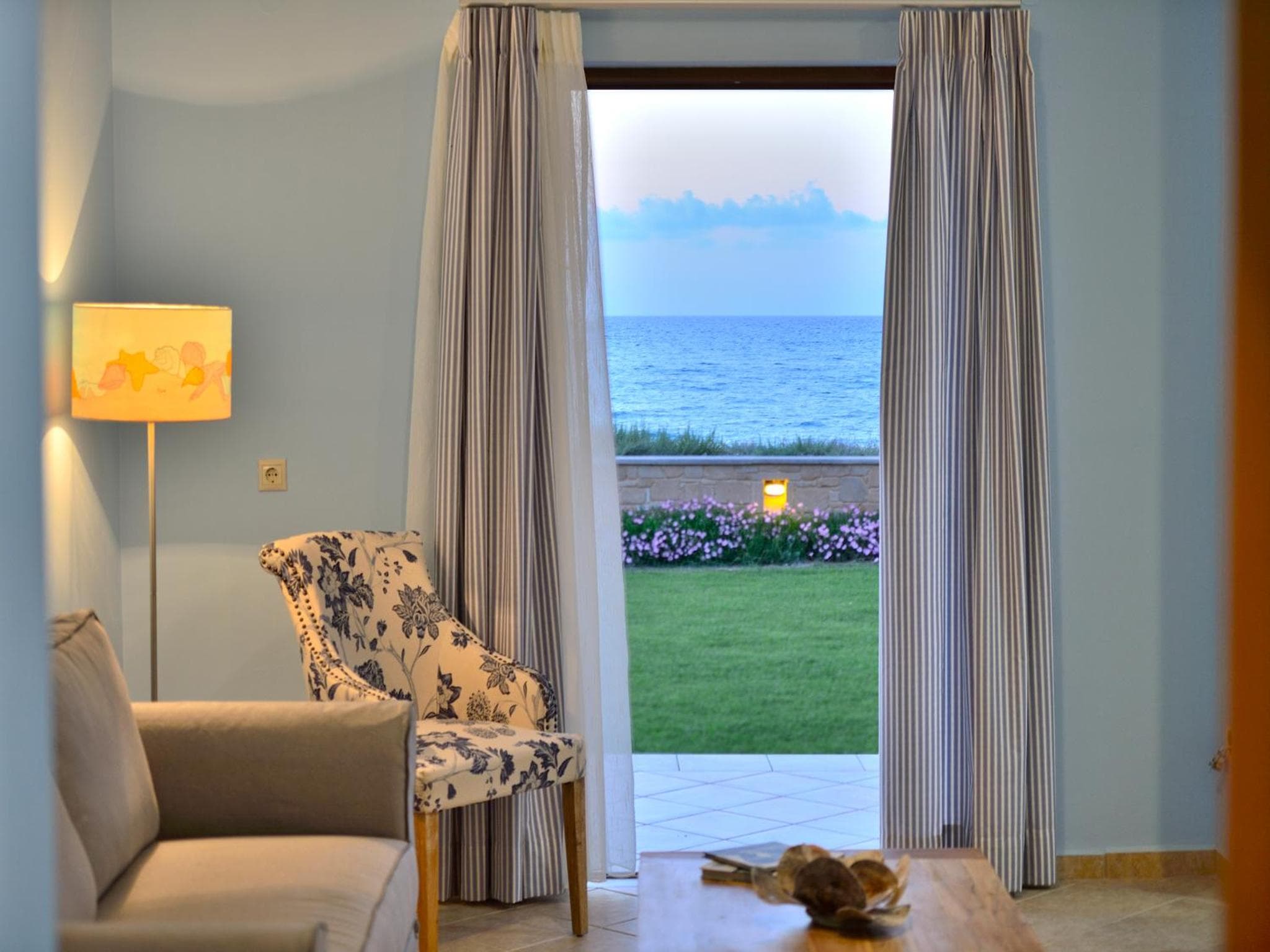 Niriides Apartments photo 4