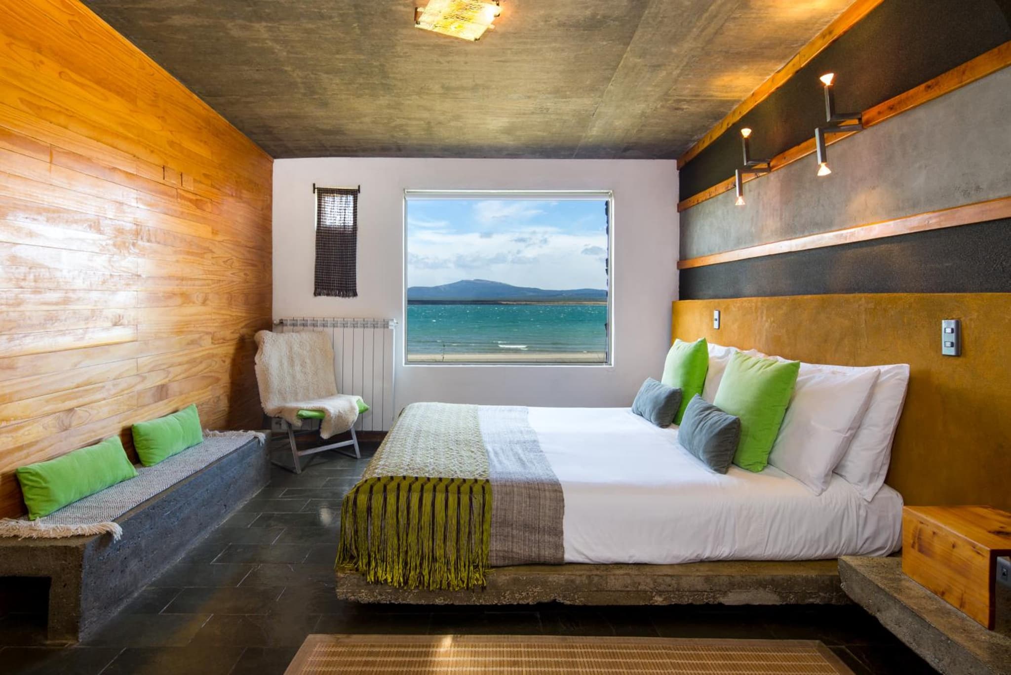 Hotel Altiplanico Puerto Natales photo 5