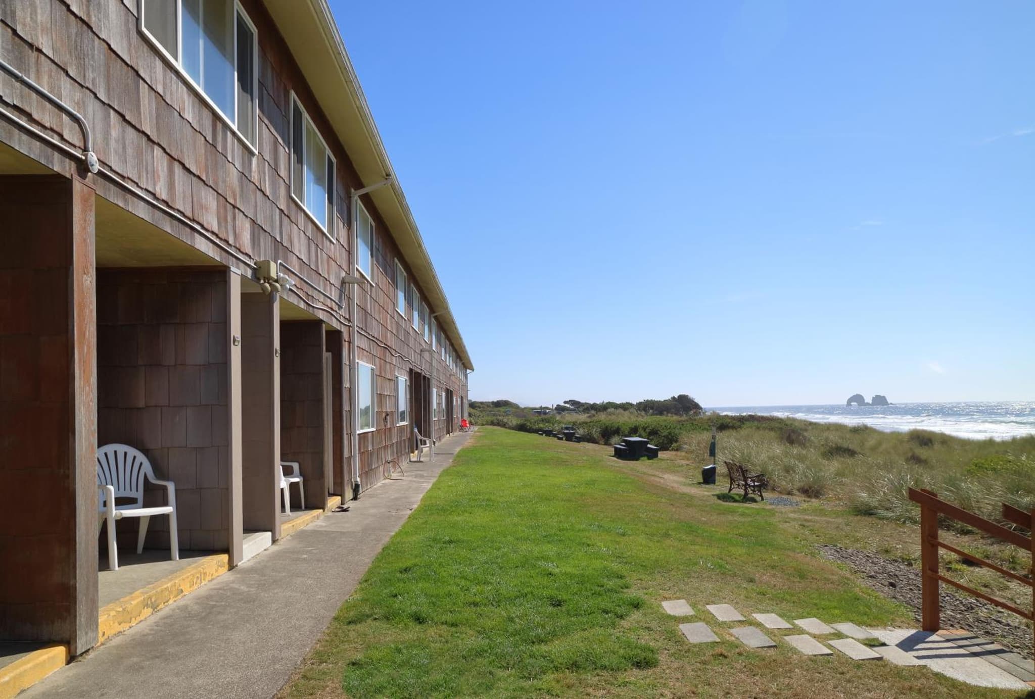Silver Sands photo 9