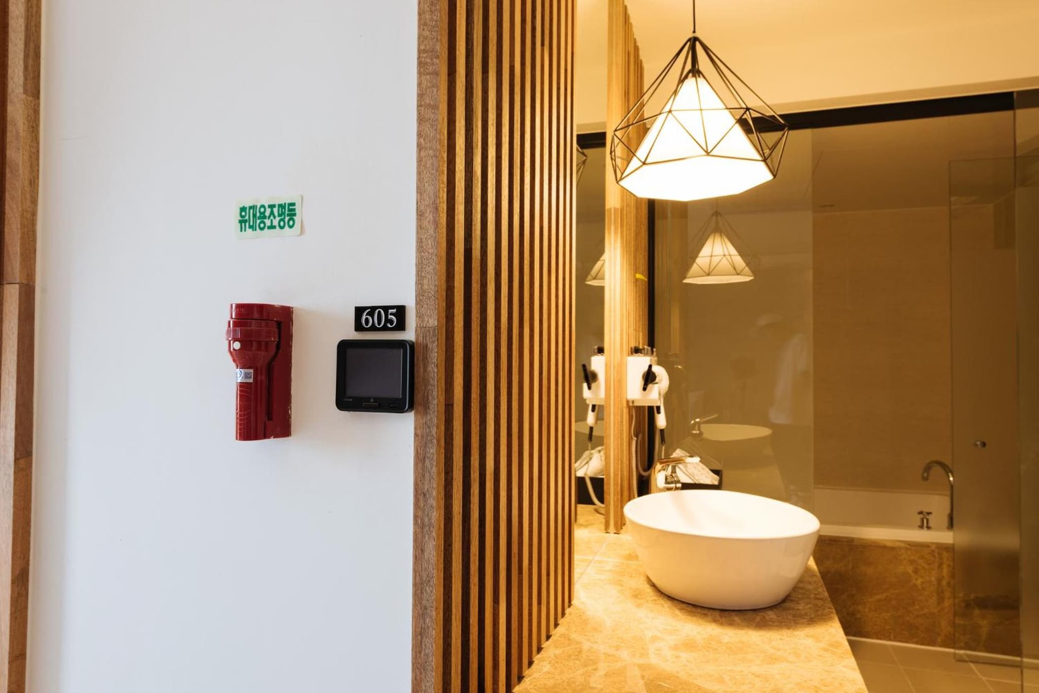 Boutique Hotel XYM Pyeongtaek photo 4