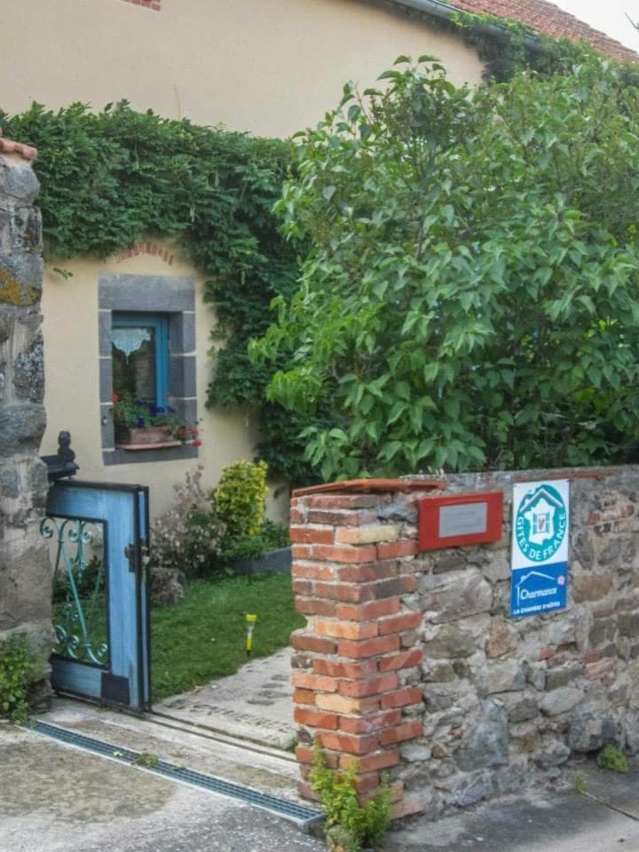 Chambres d'hôtes le Peyroux photo 3
