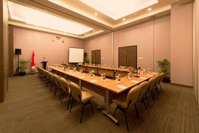 meeting & event spaces