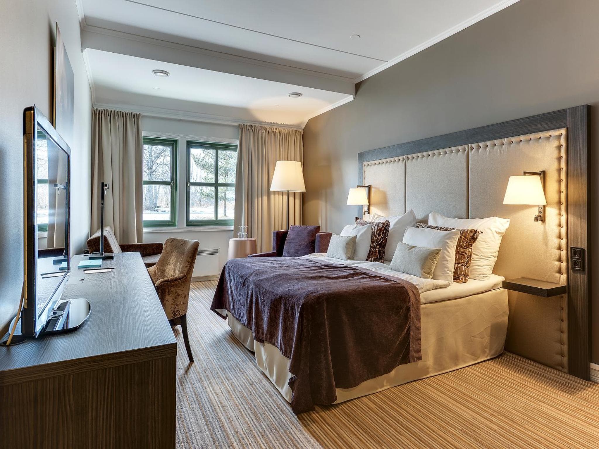 hotel room
