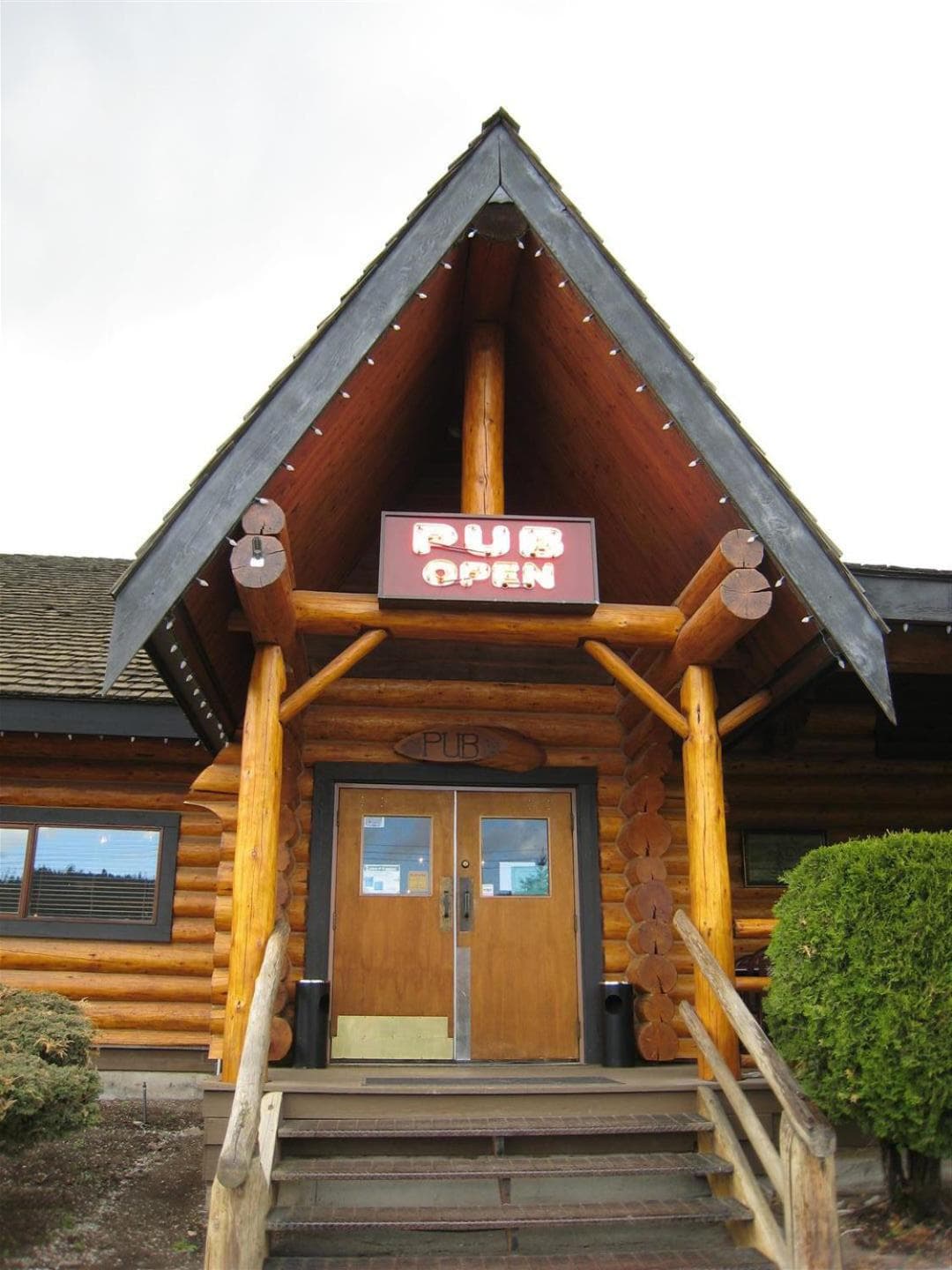 Cariboo Lodge photo 9