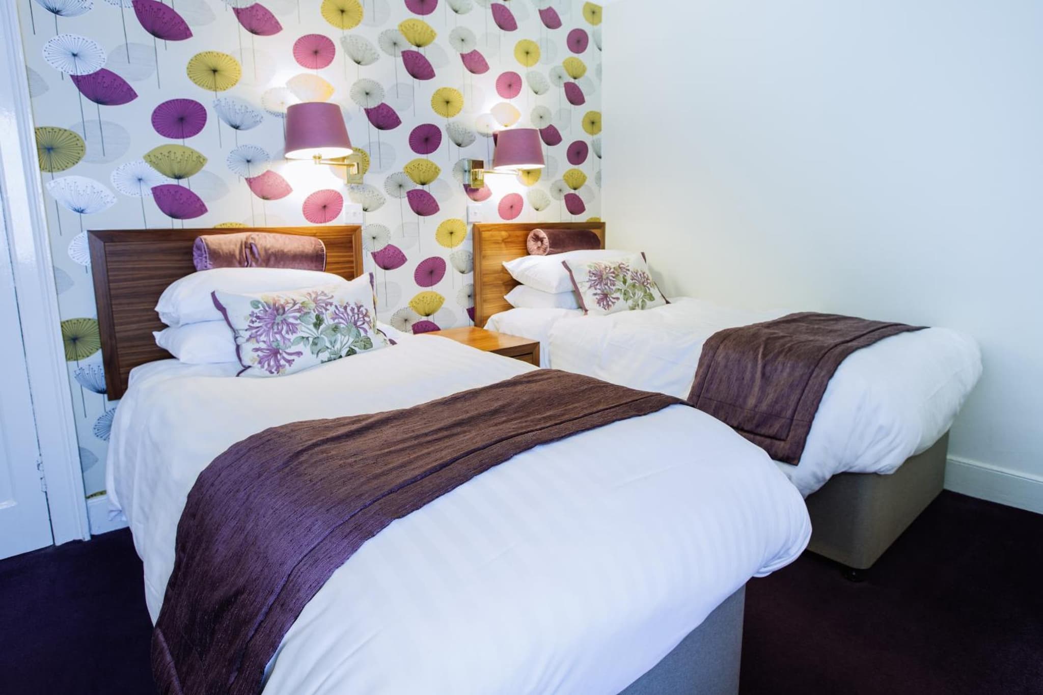 Selkirk Arms Hotel photo 3