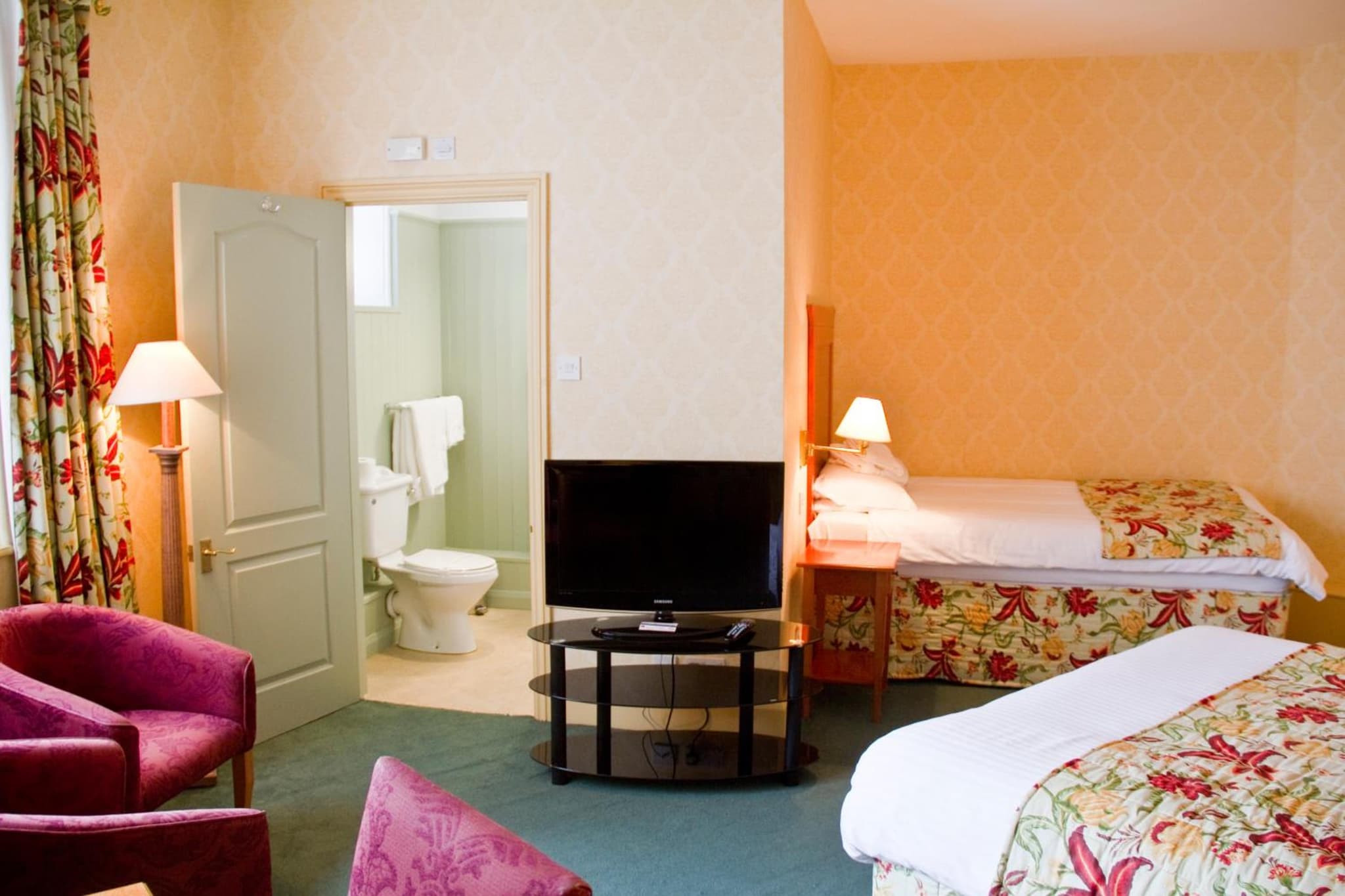 Duke Of Cornwall Hotel photo 9