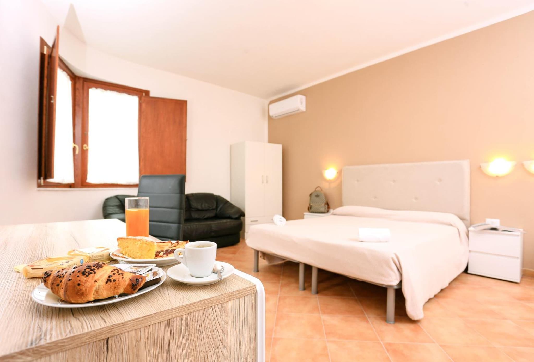 hotel room
