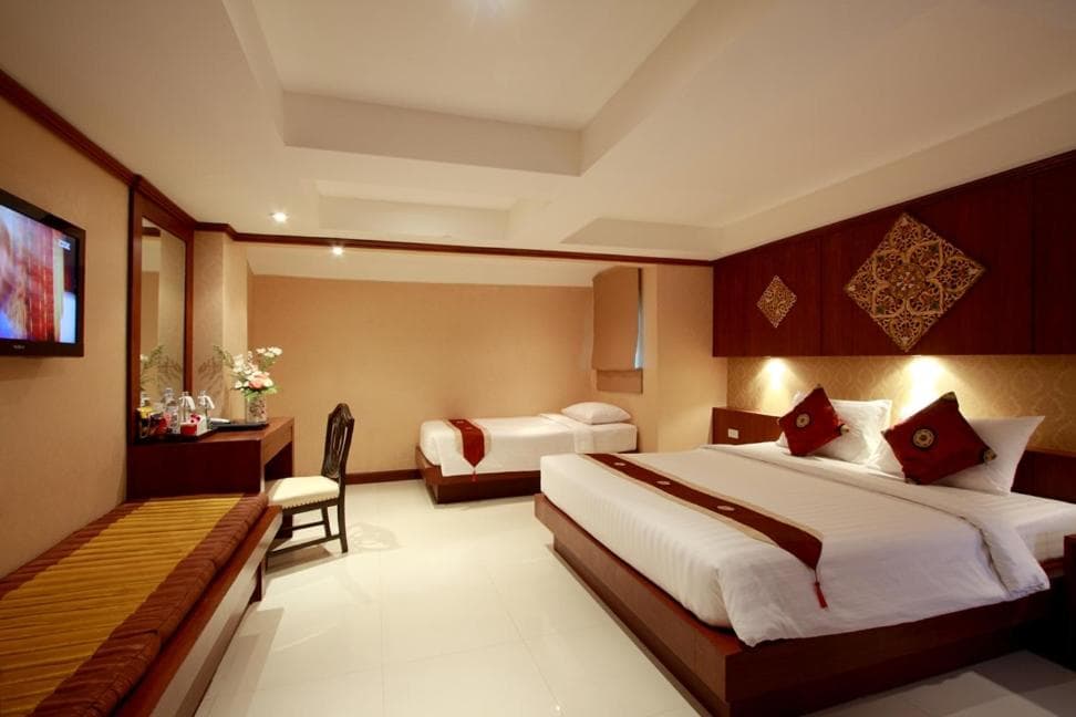 Rayaburi Hotel, Patong photo 9