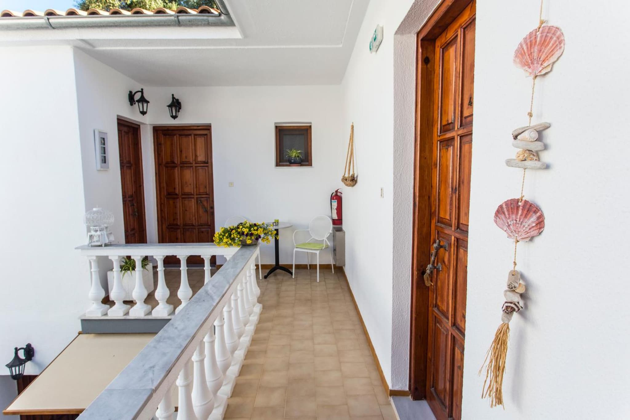 AKANTHUS STUDIOS - Ex Vergos Pavlos photo 4