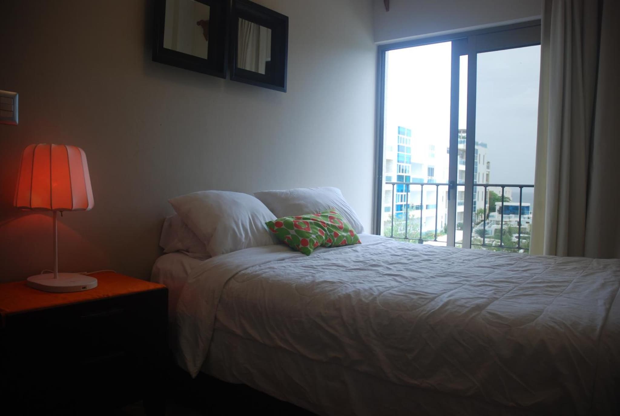 E&J Beach Condo photo 8