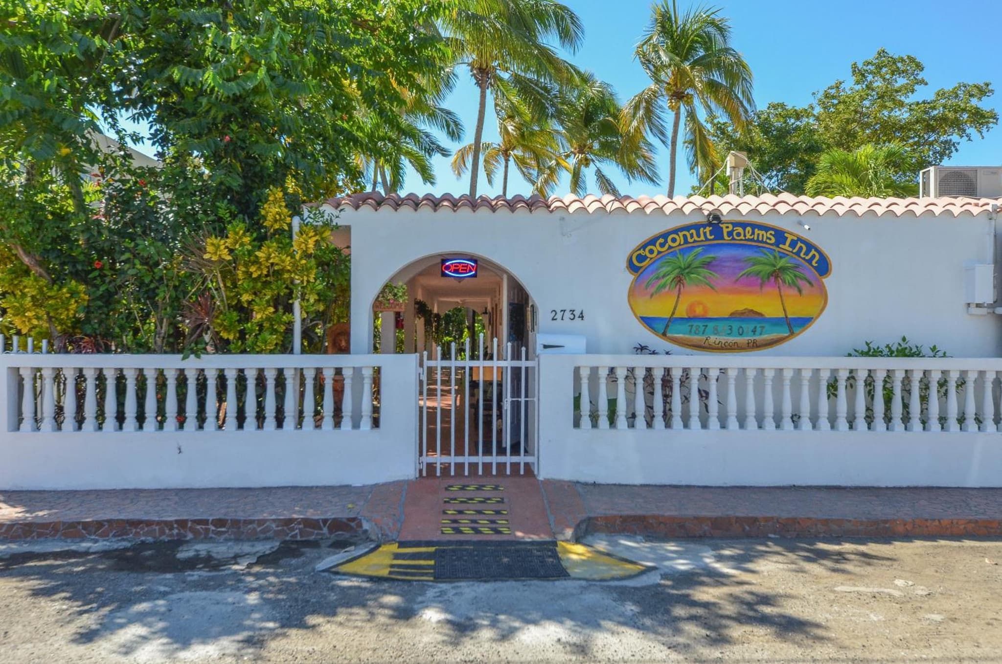 Coconut Palms Inn