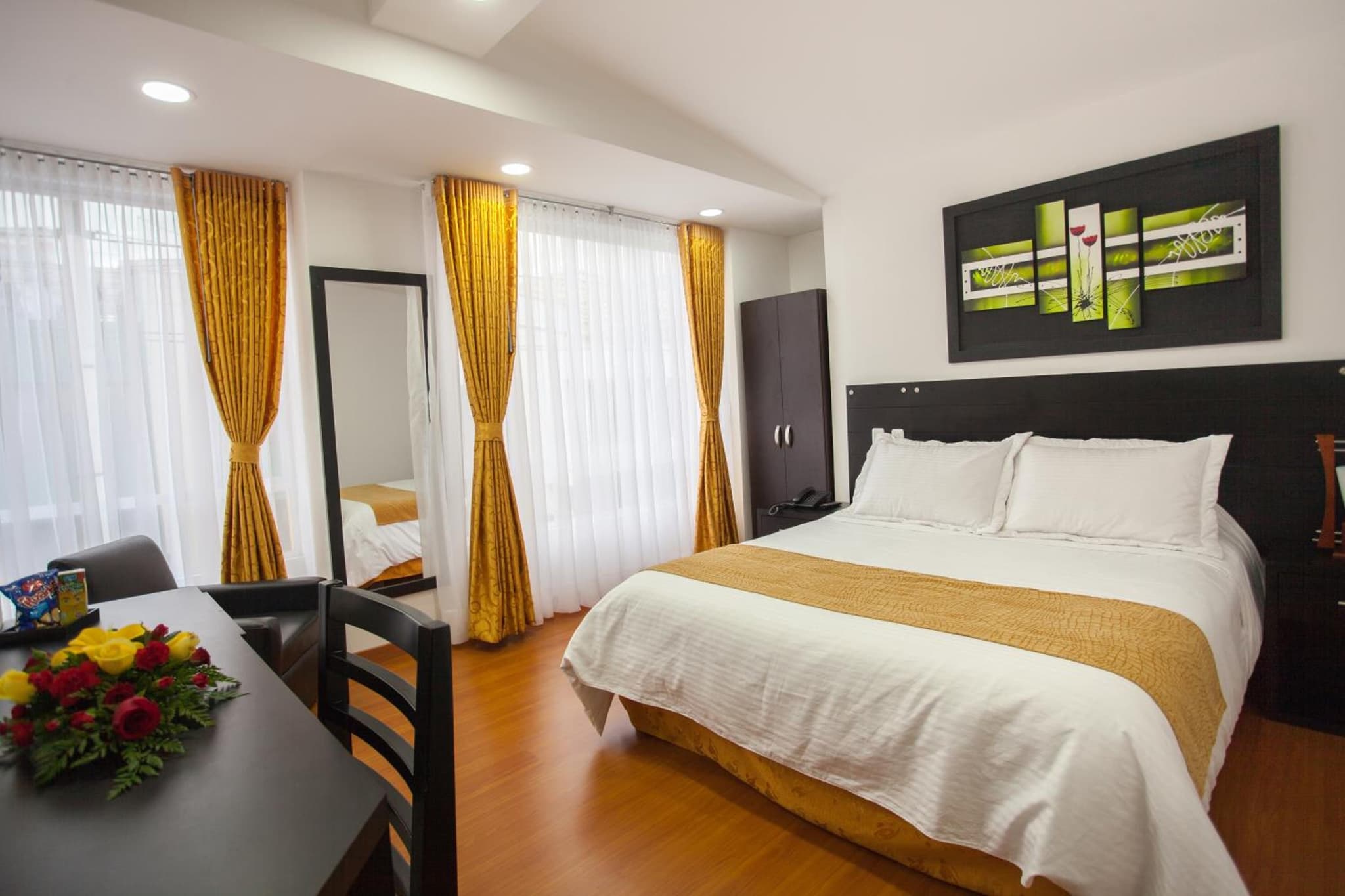 Hotel Palermo Suite photo 3