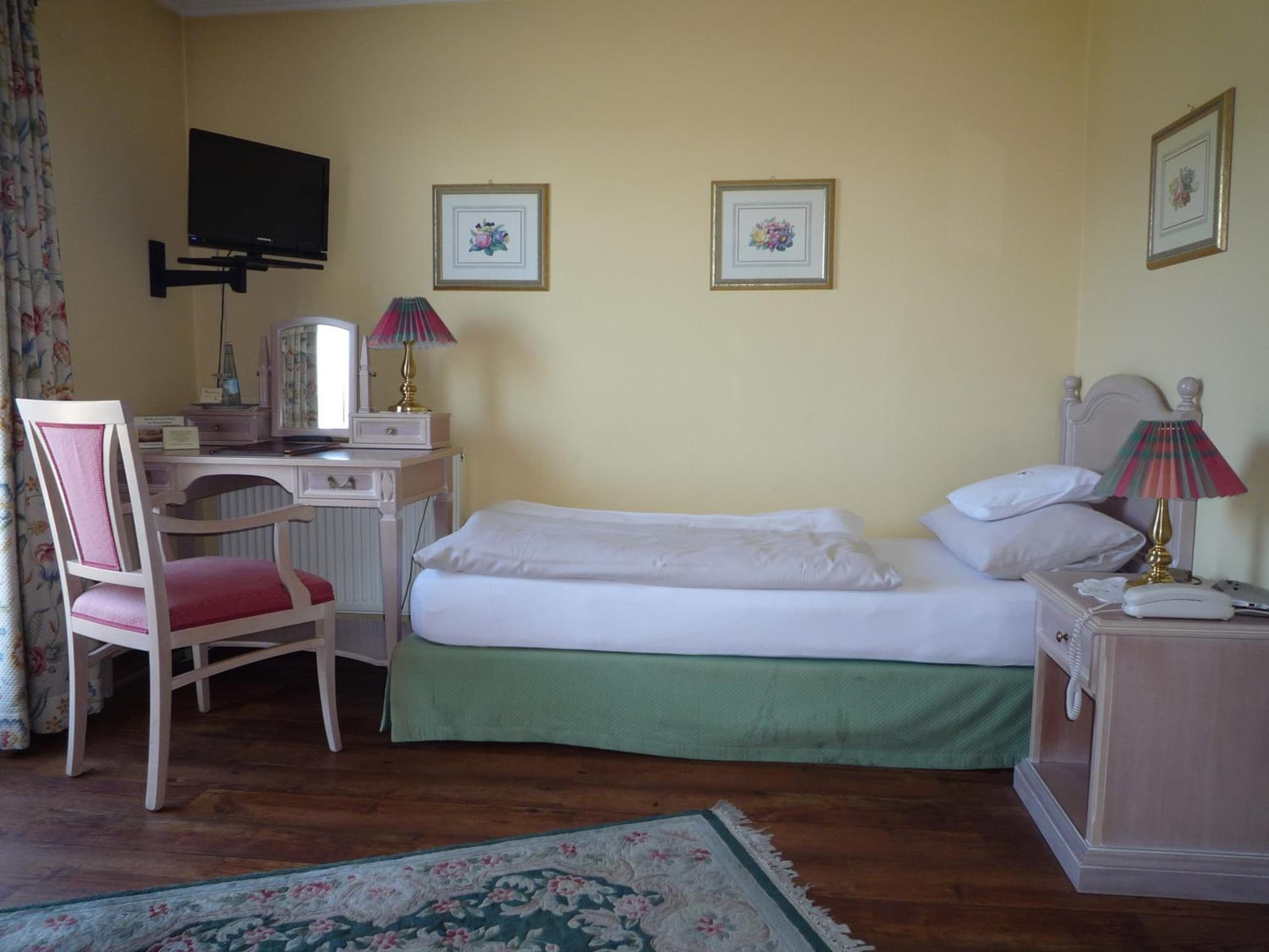 Hotel Behringer's Traube photo 7